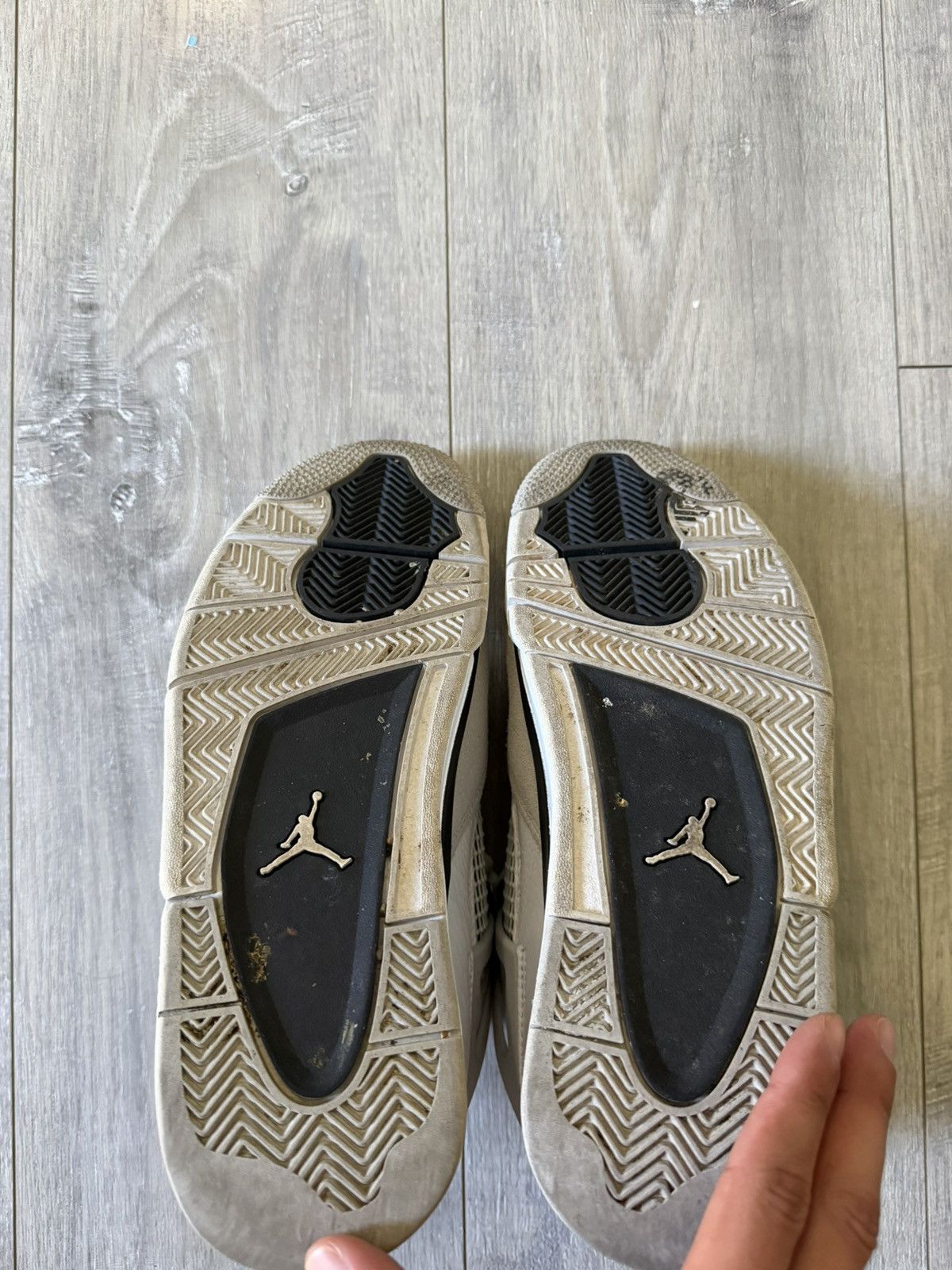 Jordan Brand Jordan 4 Military Black Size US 8.5 / EU 41-42 - 5 Thumbnail