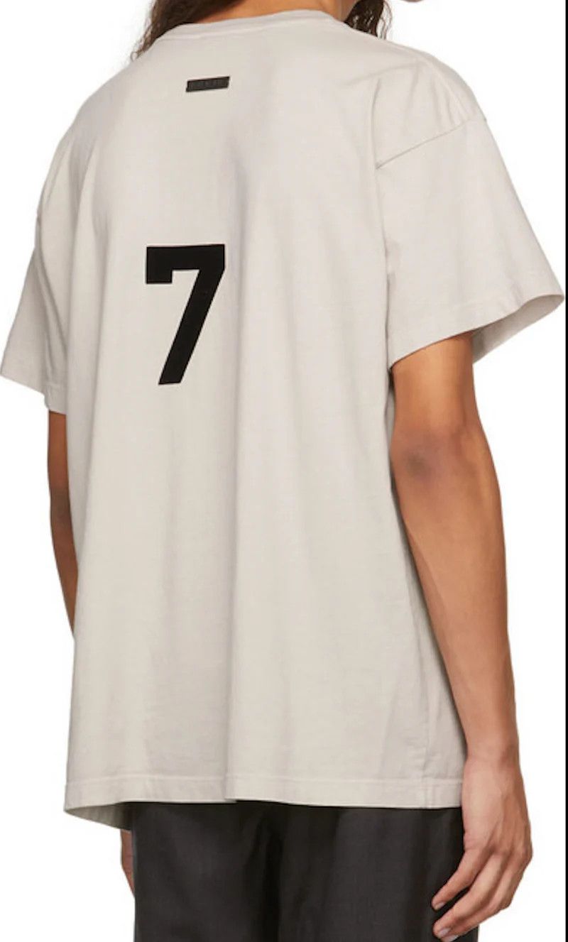 Fear of God FEAR OF GOD Taupe "7" Logo Cotton Short Sleeve T-Shirt NEW L Size US L / EU 52-54 / 3 - 2 Thumbnail