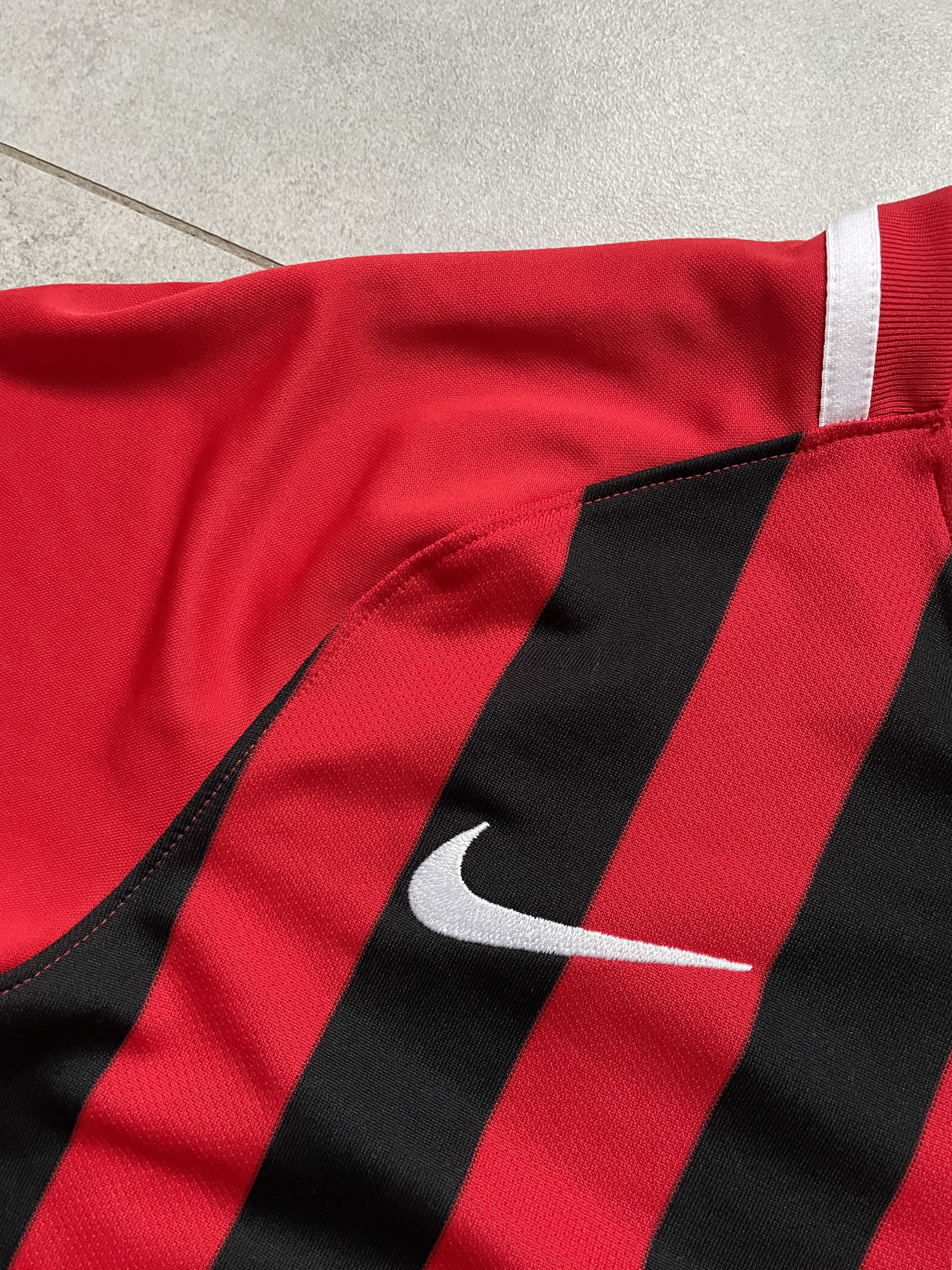 Nike NIKE TEMPLATE RED BLACK SHORTSLEEVES BLOKECORE JERSEY Size US S / EU 44-46 / 1 - 2 Thumbnail