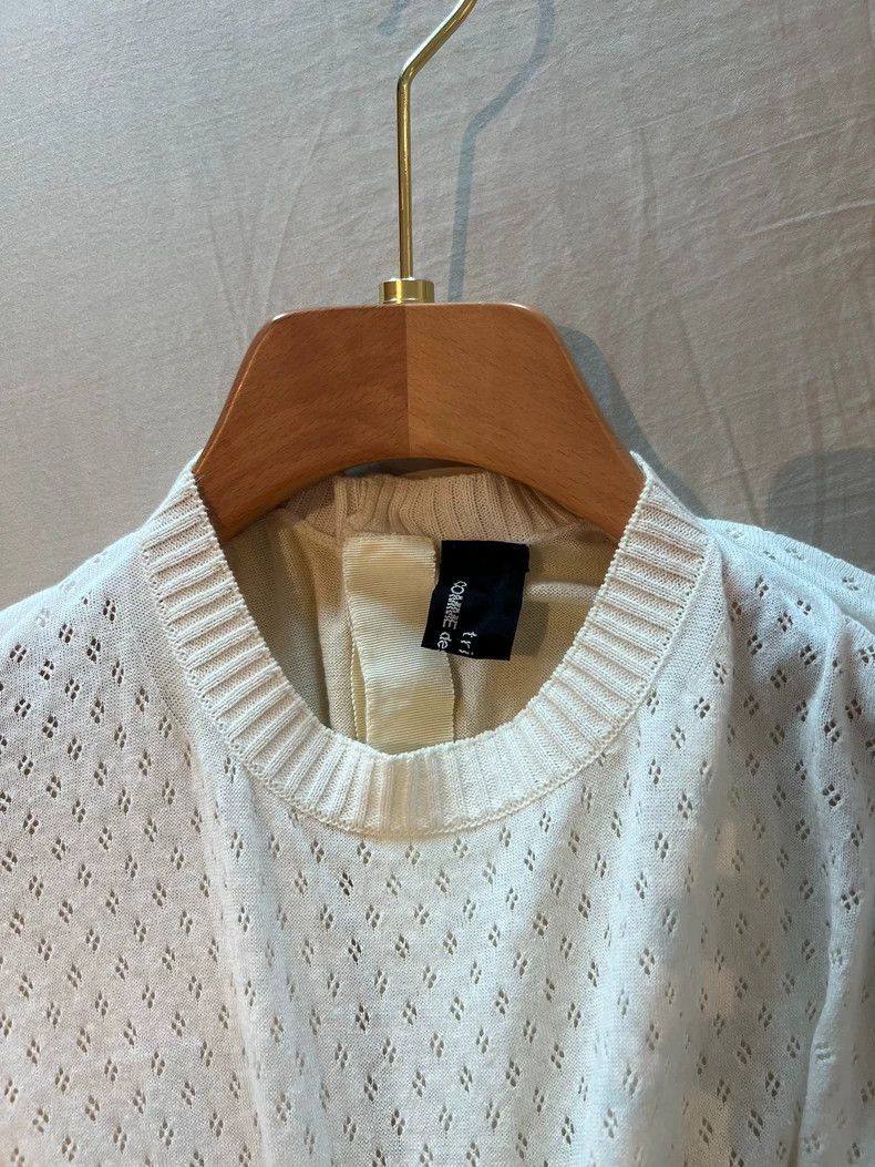 Comme des Garcons Comme Des Garcons size 均码 Cutout knit top Size S / US 4 / IT 40 - 2 Thumbnail