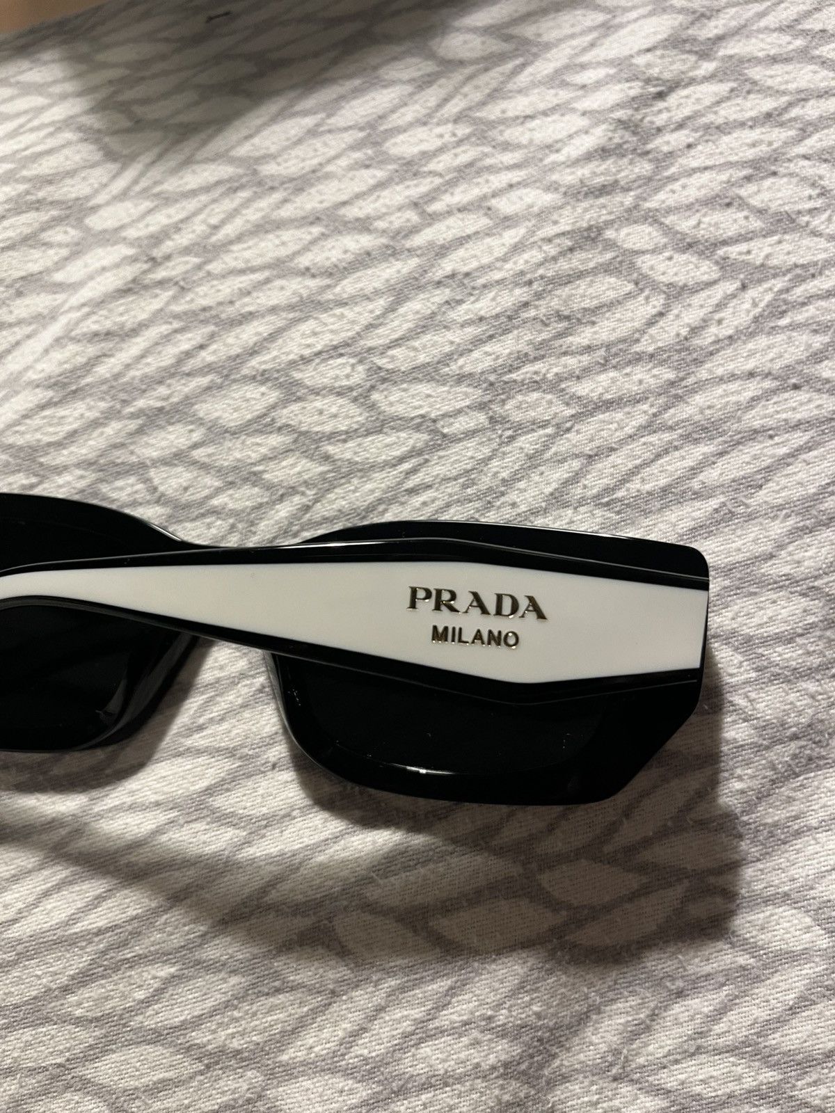 Prada Prada sunglasses Worn once Size ONE SIZE - 8 Thumbnail
