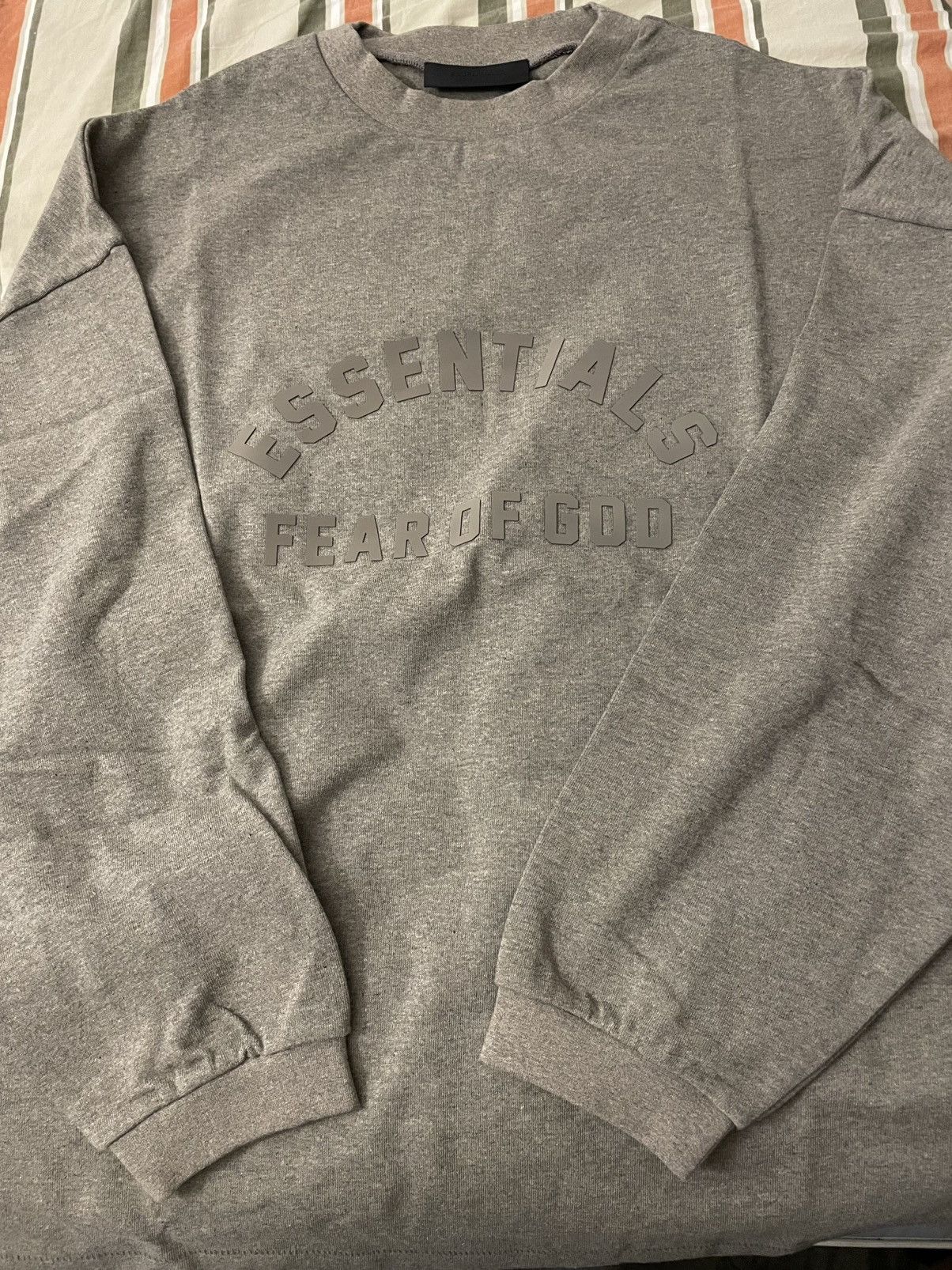 Essentials × Fear of God Essentials Fear of God Heather Grey Longsleeve Tee Size US L / EU 52-54 / 3 - 1 Thumbnail