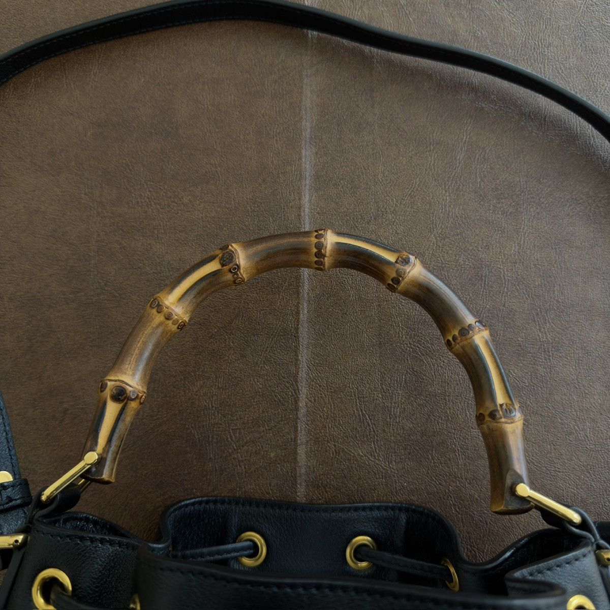 Gucci Bamboo Handle Leather Bucket Shoulder Bag Size ONE SIZE - 5 Thumbnail