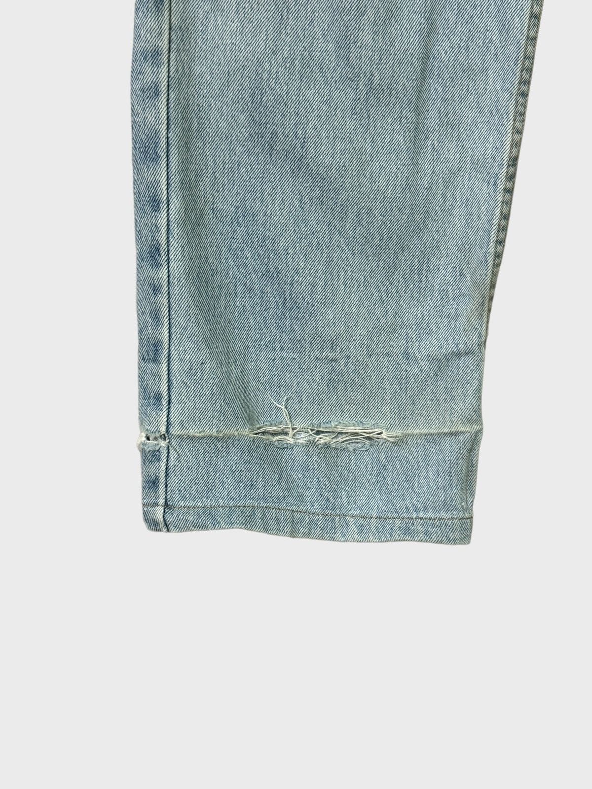 Levi's × Vintage Vintage Levi's 507 Blue Orange Tab Distressed Alter Denims Size US 31 - 10 Thumbnail