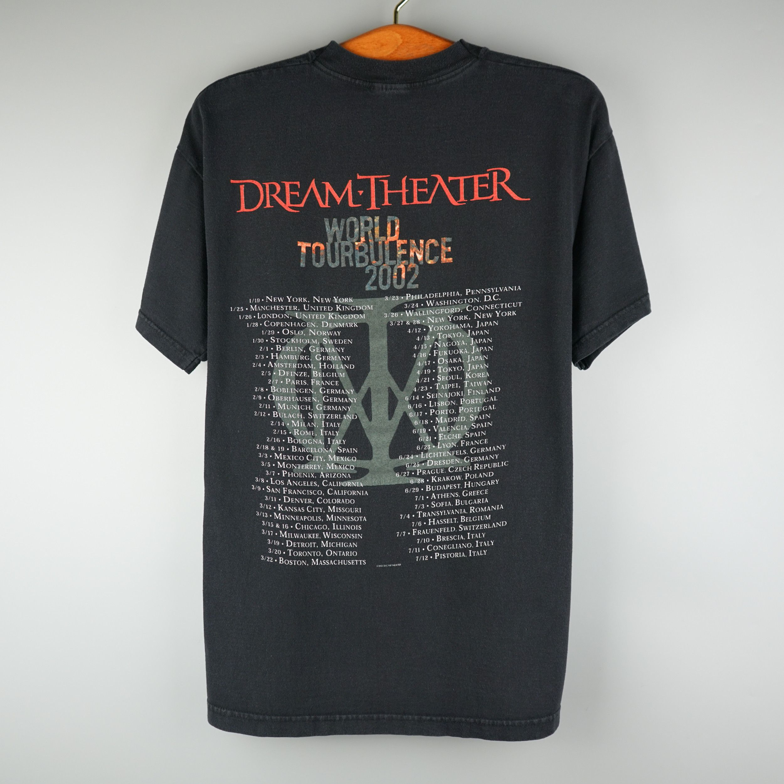 Band Tees × Vintage Vintage 2002 Dream Theater World Tour T-Shirt Size US L / EU 52-54 / 3 - 4 Thumbnail