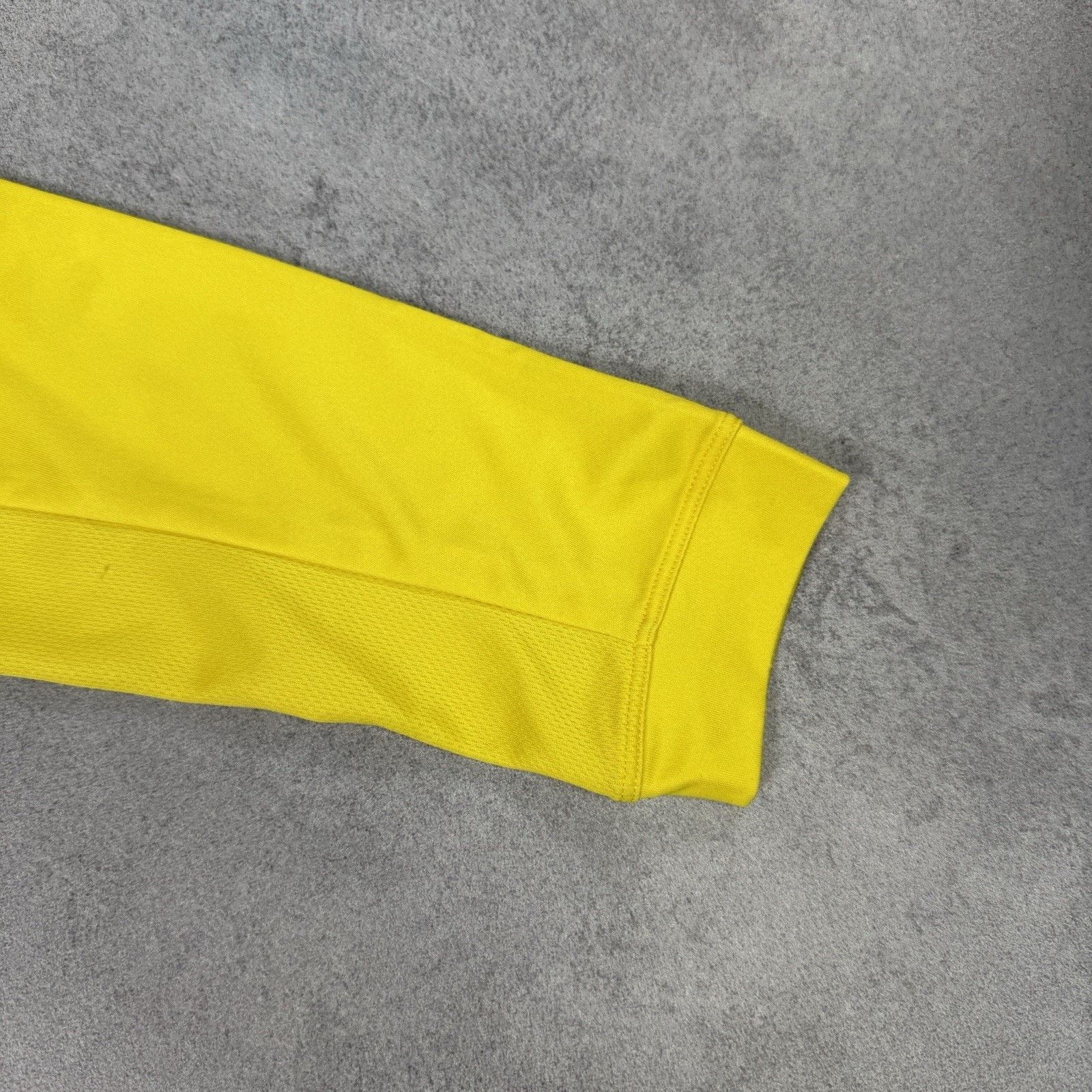 Vintage GOALKEEPER SHEFFIELD WEDNESDAY 2019/2020 JERSEY SIZE XL Size US XL / EU 56 / 4 - 2 Thumbnail
