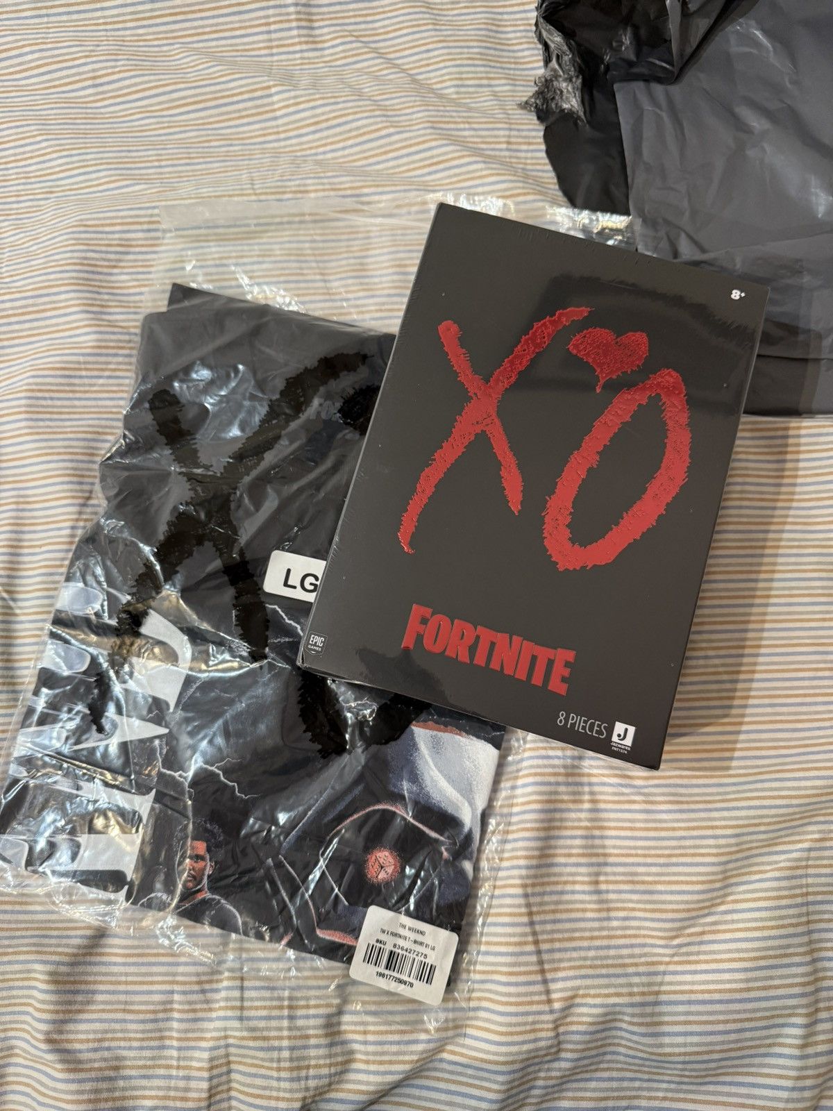 The Weeknd The Weeknd x Fortnite tee Size US L / EU 52-54 / 3 - 2 Thumbnail