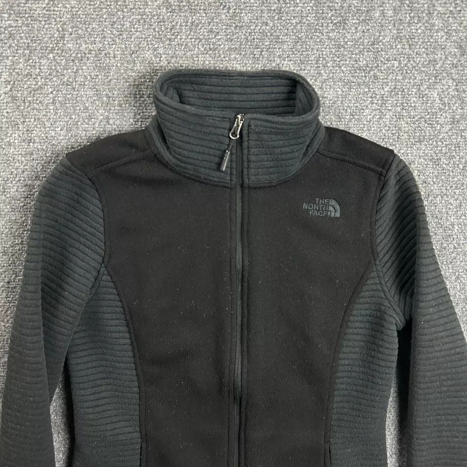 The North Face The North Face Jacket Womens Small Full Zip Fleece Mock Neck Size S / US 4 / IT 40 - 2 Thumbnail