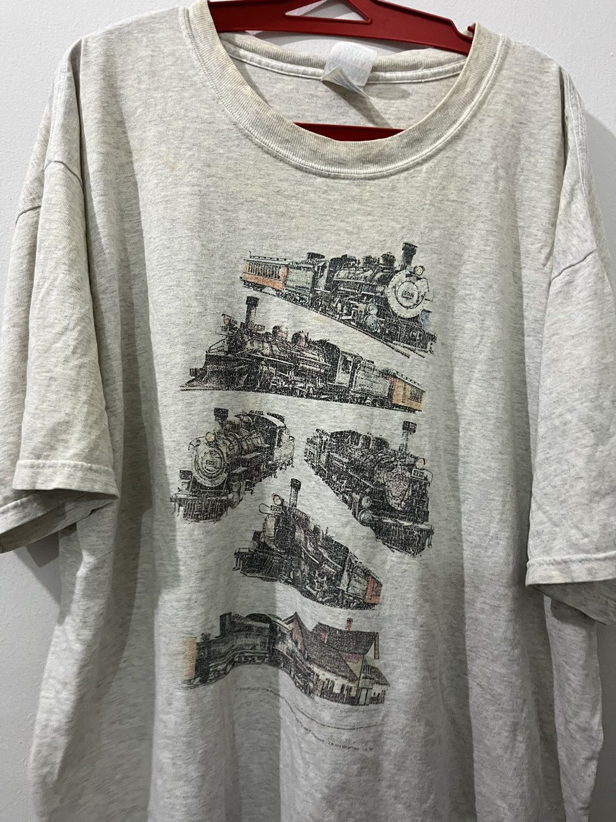Vintage Vintage 90s Oversized Art Steampunk Train Photo Tee Size US XL / EU 56 / 4 - 1 Thumbnail