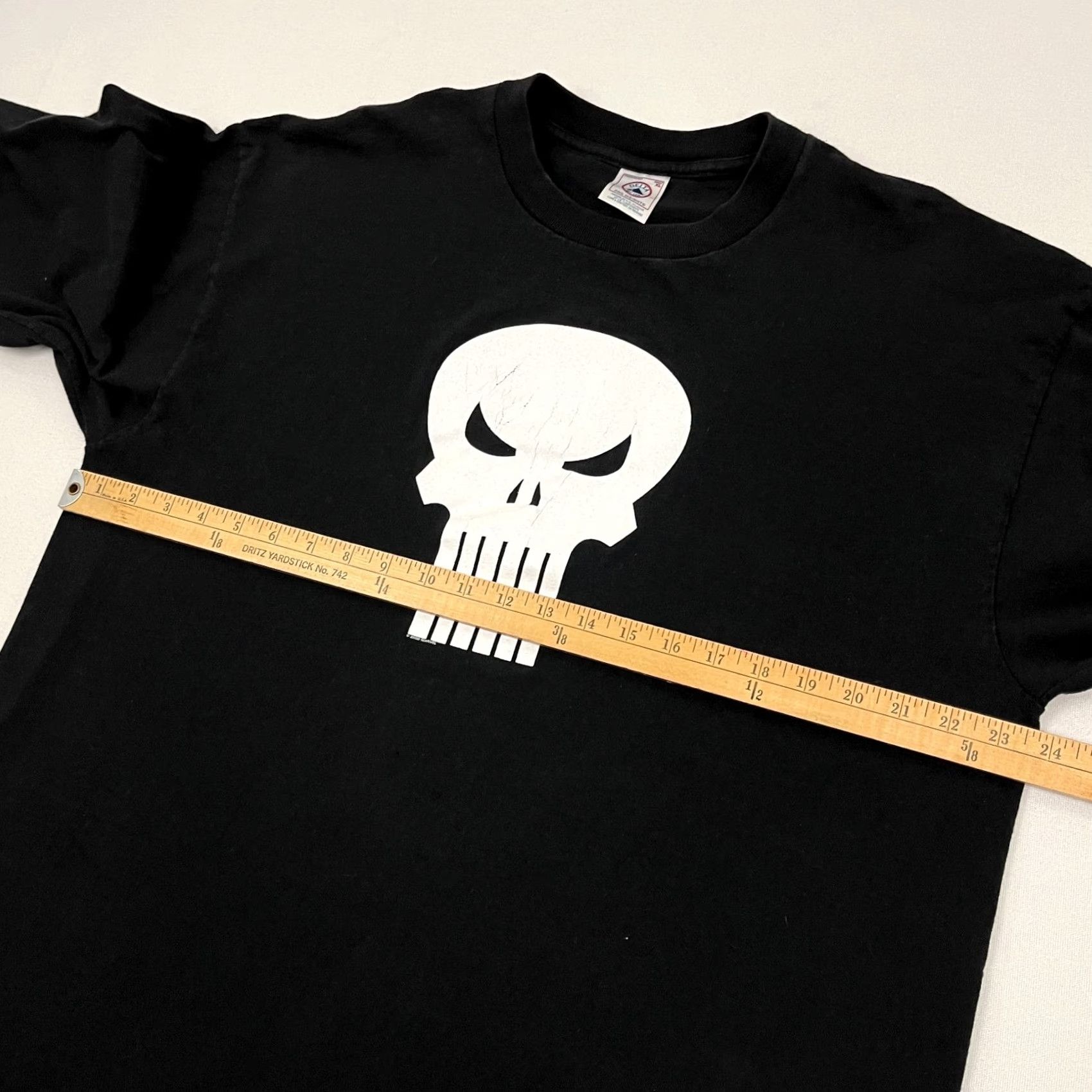Delta VINTAGE Marvel The Punisher Shirt Mens XL Black White Graphic Mad Engine Skull Y2K Size US XL / EU 56 / 4 - 6 Thumbnail