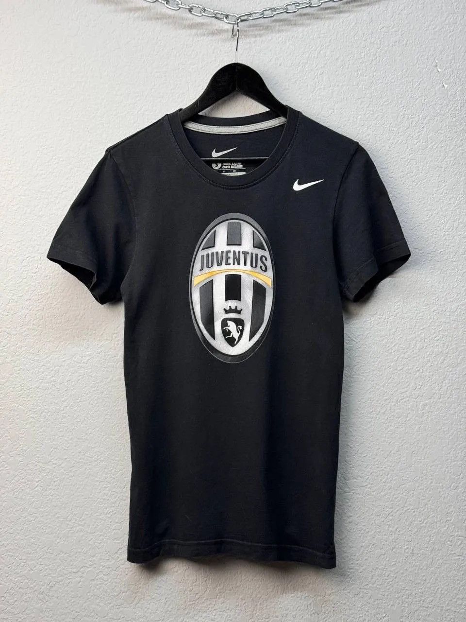 Vintage NIKE JUVENTUS 2012/13 SOCCER FOOTBALL SHIRT JERSEY Size US S / EU 44-46 / 1 - 1 Thumbnail