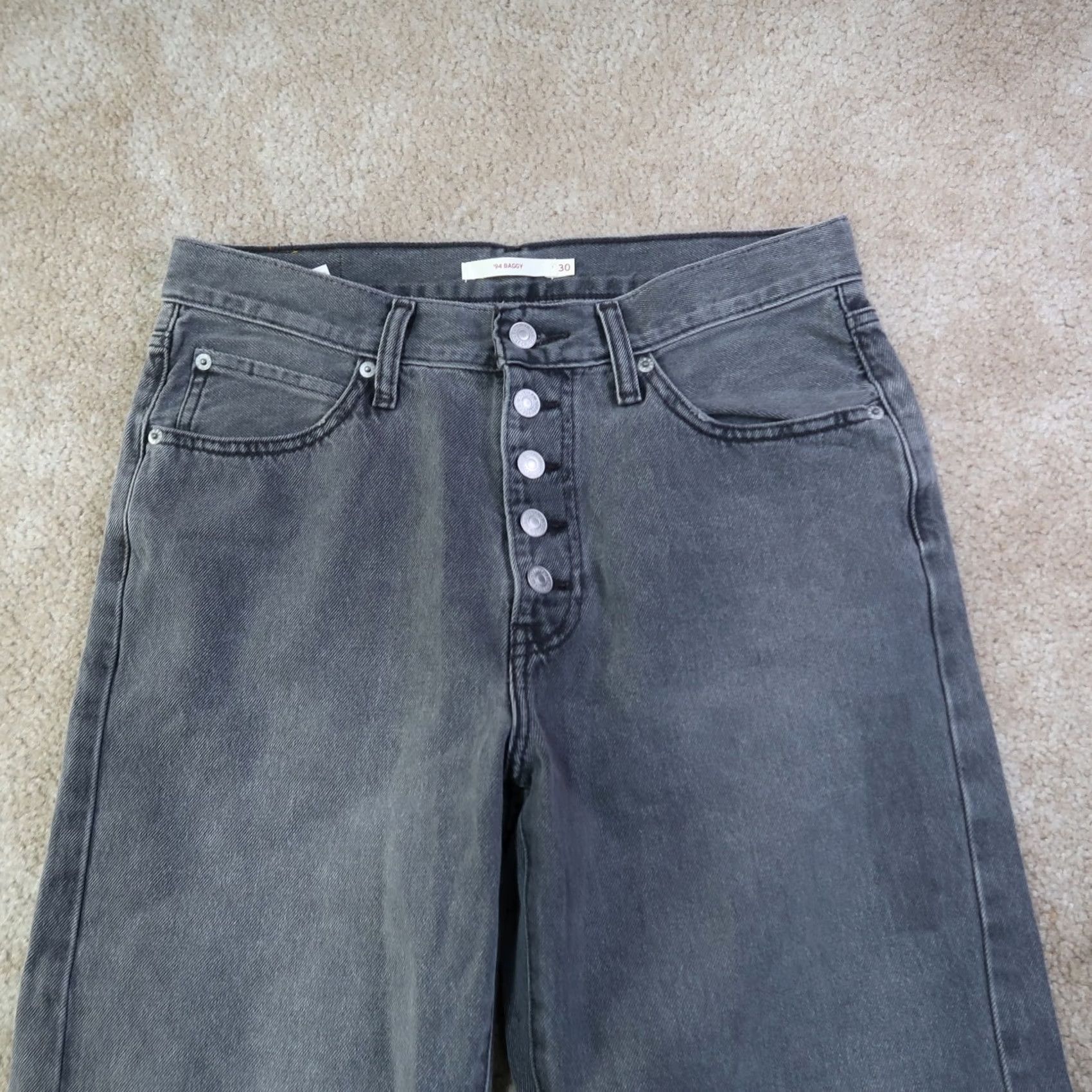 Levi's VINTAGE Levi's 94 Jeans Women Baggy High Rise Button Fly Gray Denim 30 Inseam 30 5-Pocket Womens Jeans 90s Classic American Size 30" / US 8 / IT 44 - 3 Thumbnail