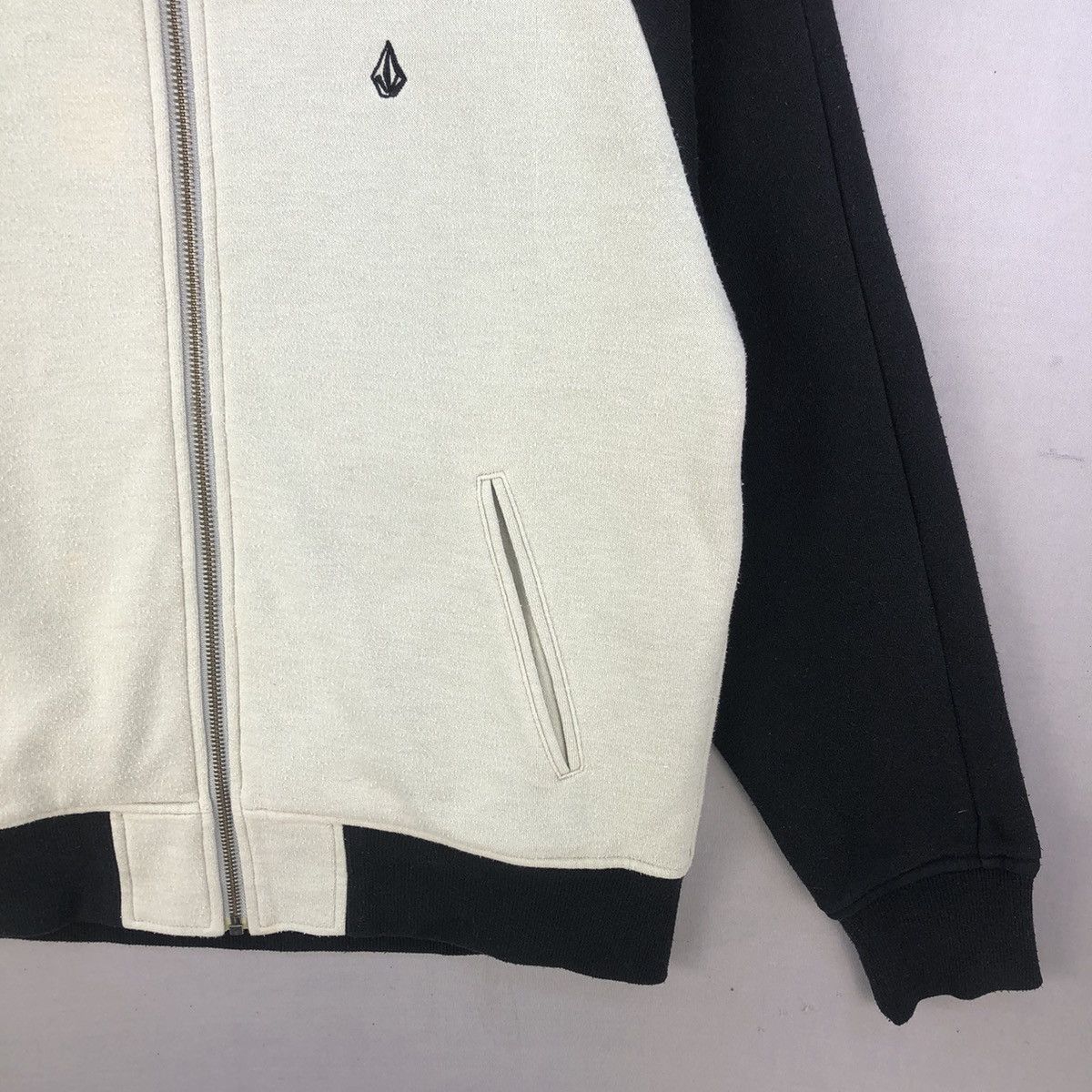 Volcom Vintage 00’s Volcom Graphic Lining Two Tone Zipper Jacket Size US S / EU 44-46 / 1 - 4 Thumbnail