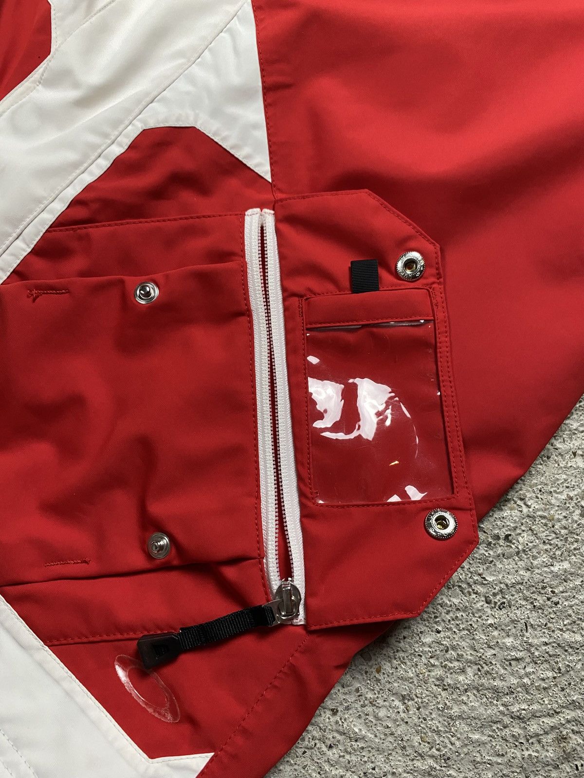 Oakley Oakley ski jacket red white gorpcore skiing winter Size US S / EU 44-46 / 1 - 7 Thumbnail