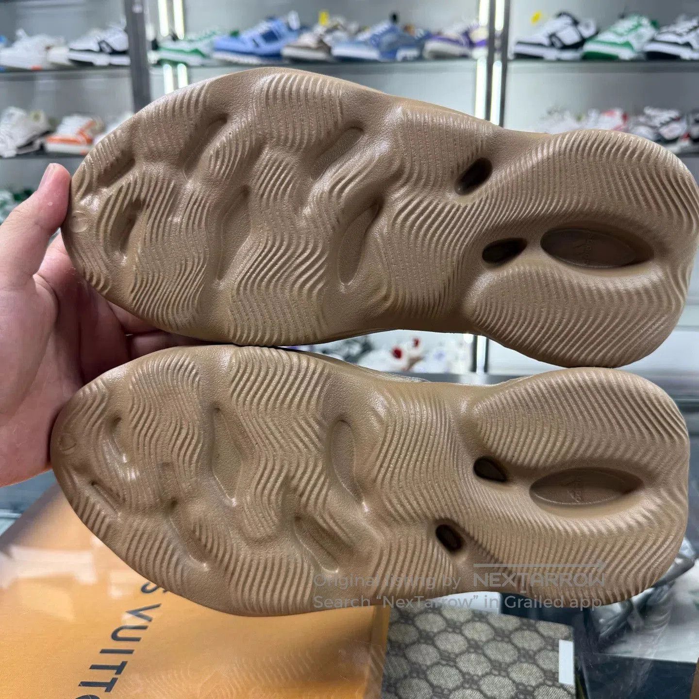 Yeezy yeezy foam runner in beige color. Size US 12 / EU 45 - 6 Thumbnail