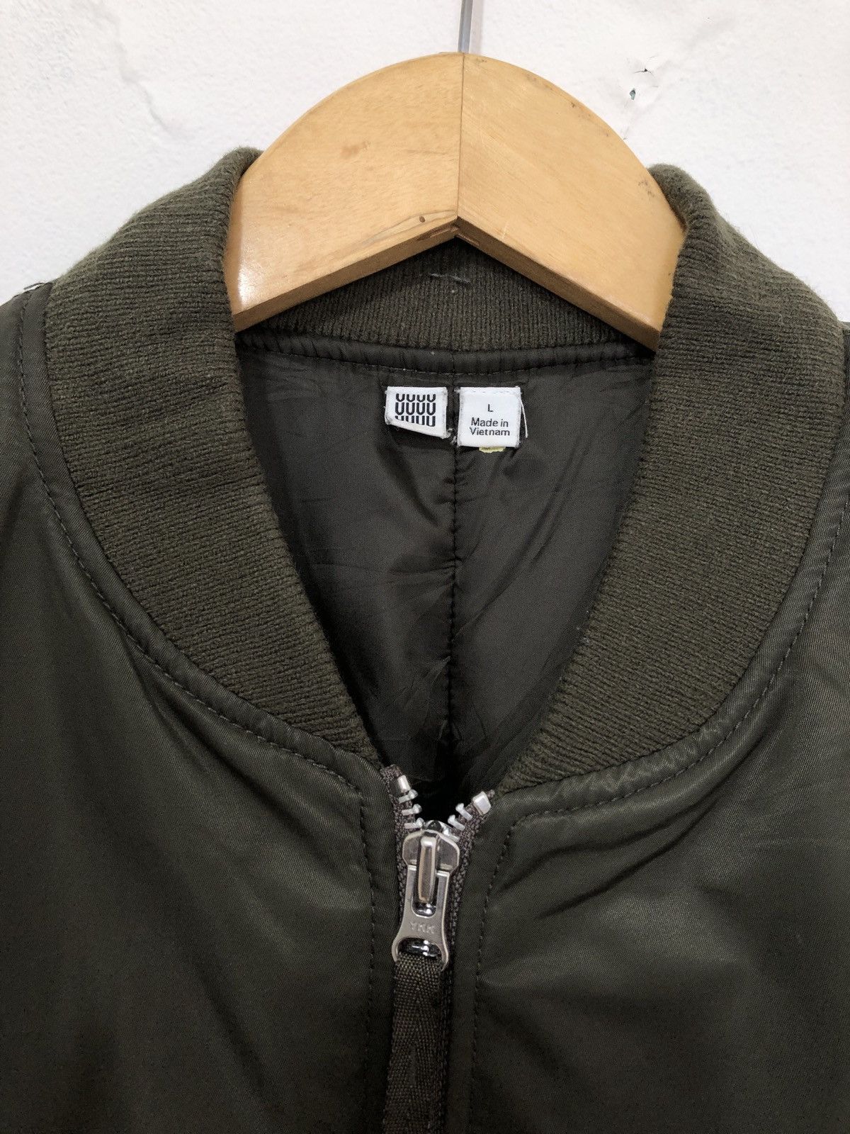 Uniqlo Uniqlo UUUU Bomber Jacket Size US L / EU 52-54 / 3 - 3 Thumbnail