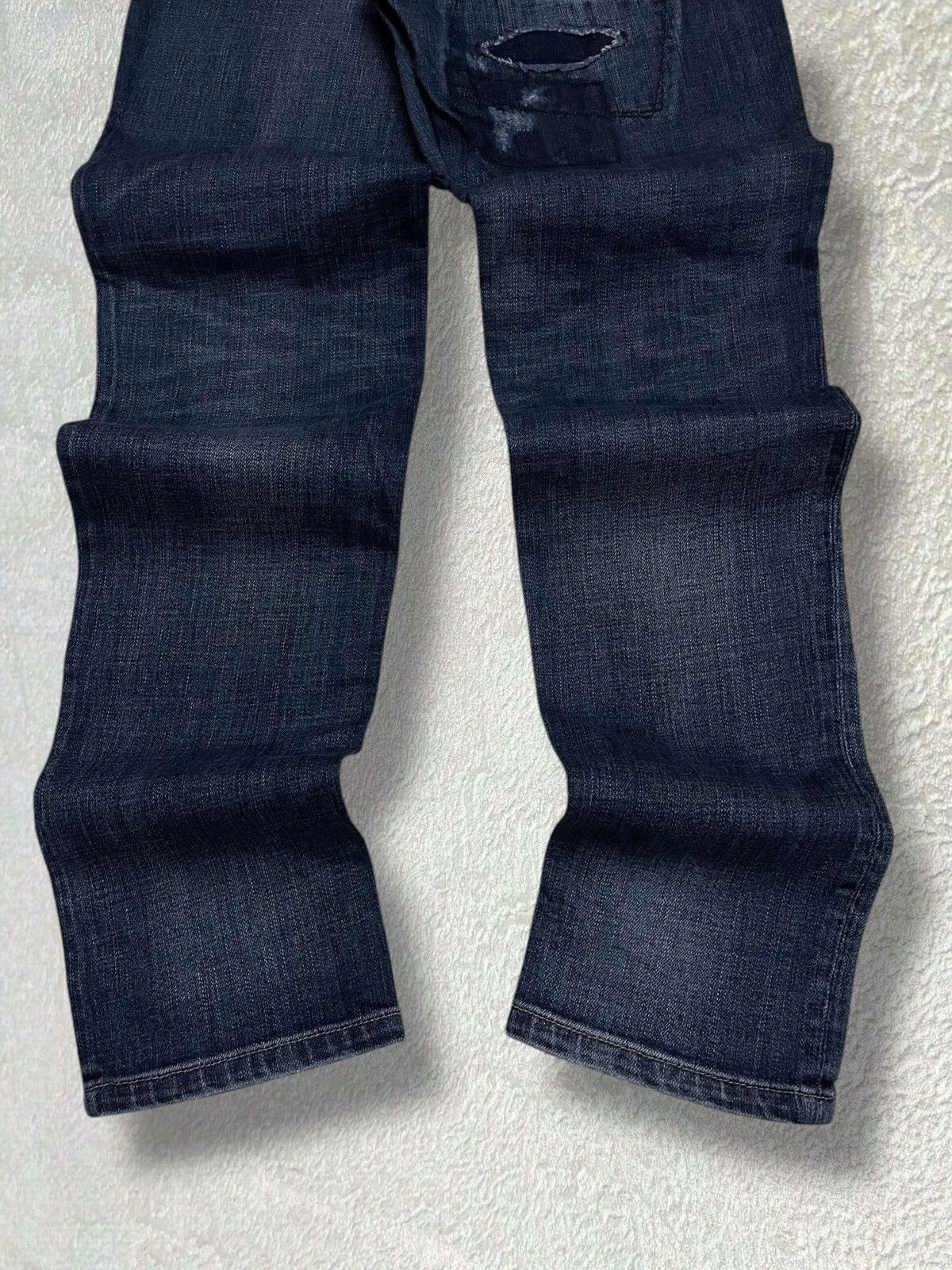 Japanese Brand Vintage 1990s Japan Bit Blue Distressed Patchwork Denim Size US 29 - 11 Thumbnail