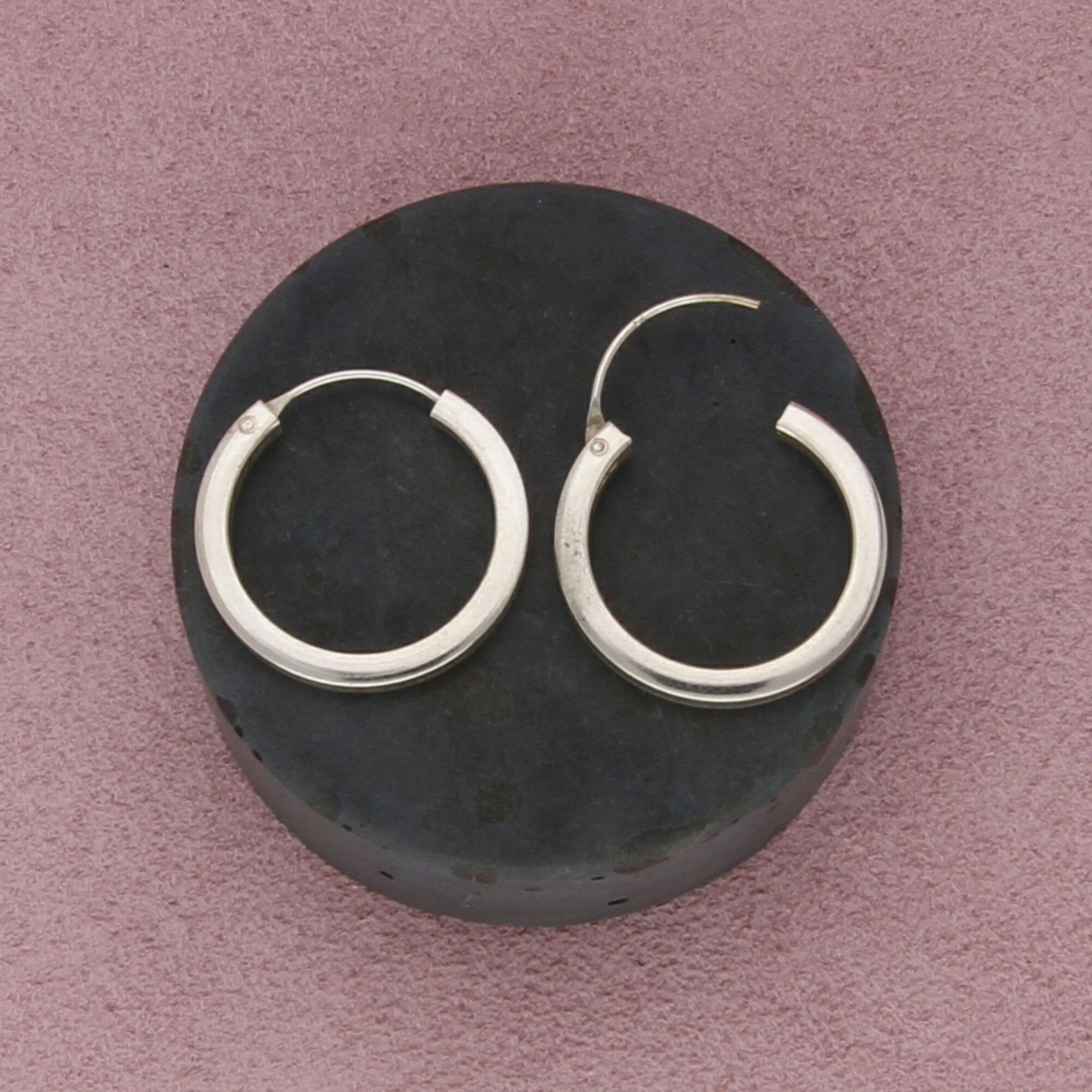 Sterling Silver sterling silver vintage 25mm edged hoop earrings Size ONE SIZE - 2 Thumbnail