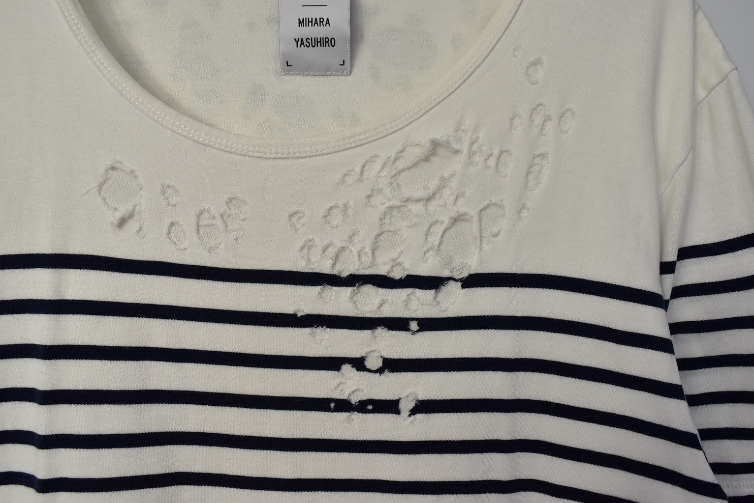 Maison MIHARA YASUHIRO MIHARA YASUHIRO/damaged stripe t-shirt/21496 - 0373 60 Size US L / EU 52-54 / 3 - 9 Thumbnail