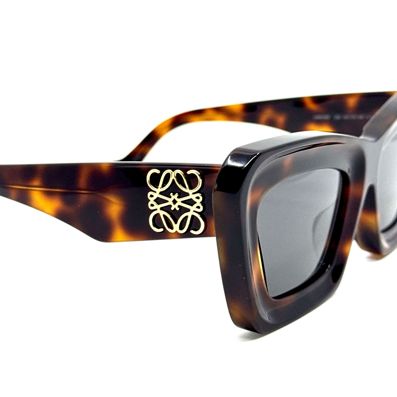 Loewe New, LOEWE Sunglasses LW40145F 52A Authentic Size ONE SIZE - 6 Thumbnail