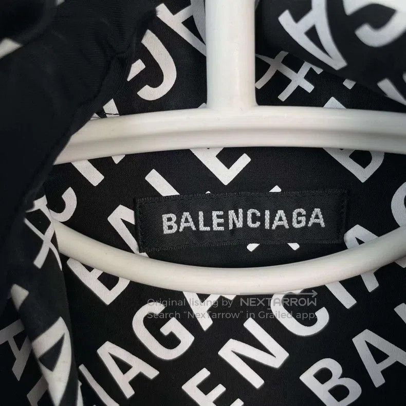 Balenciaga Balenciaga size 37 Cotton Logo Barrage Full Print Long Sle Size US S / EU 44-46 / 1 - 3 Thumbnail