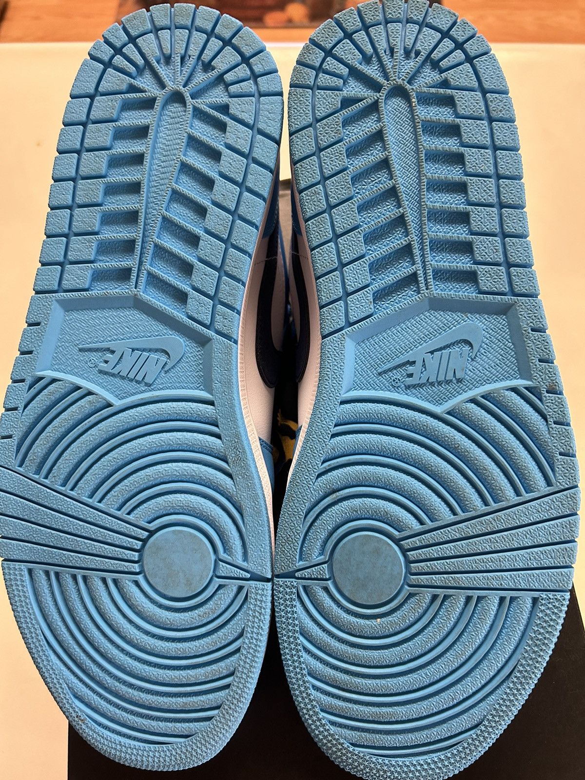 Jordan Brand Jordan 1 low unc Size US 11.5 / EU 44-45 - 6 Thumbnail