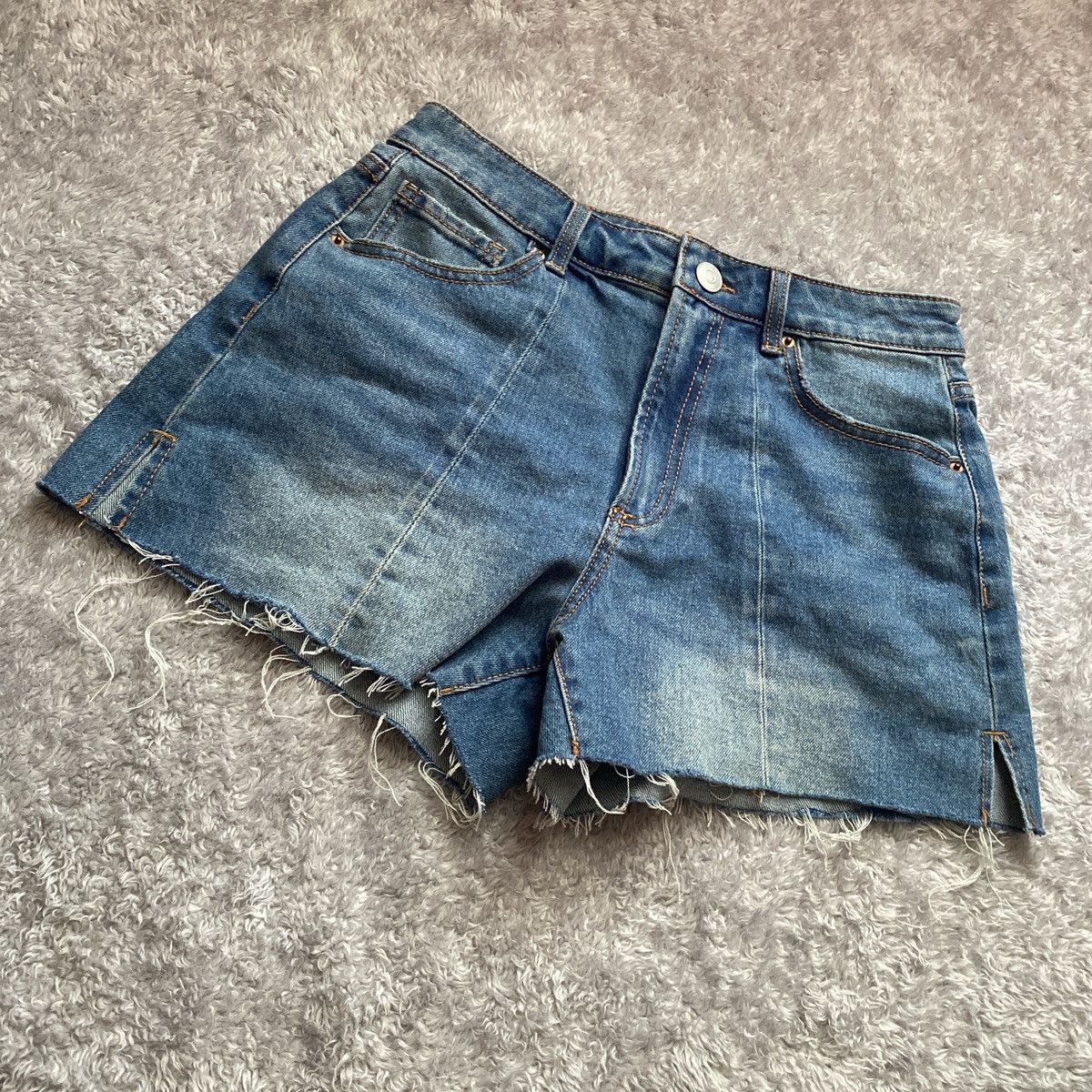 Other low waisted blue denim shorts Size 30" / US 8 / IT 44 - 1 Thumbnail