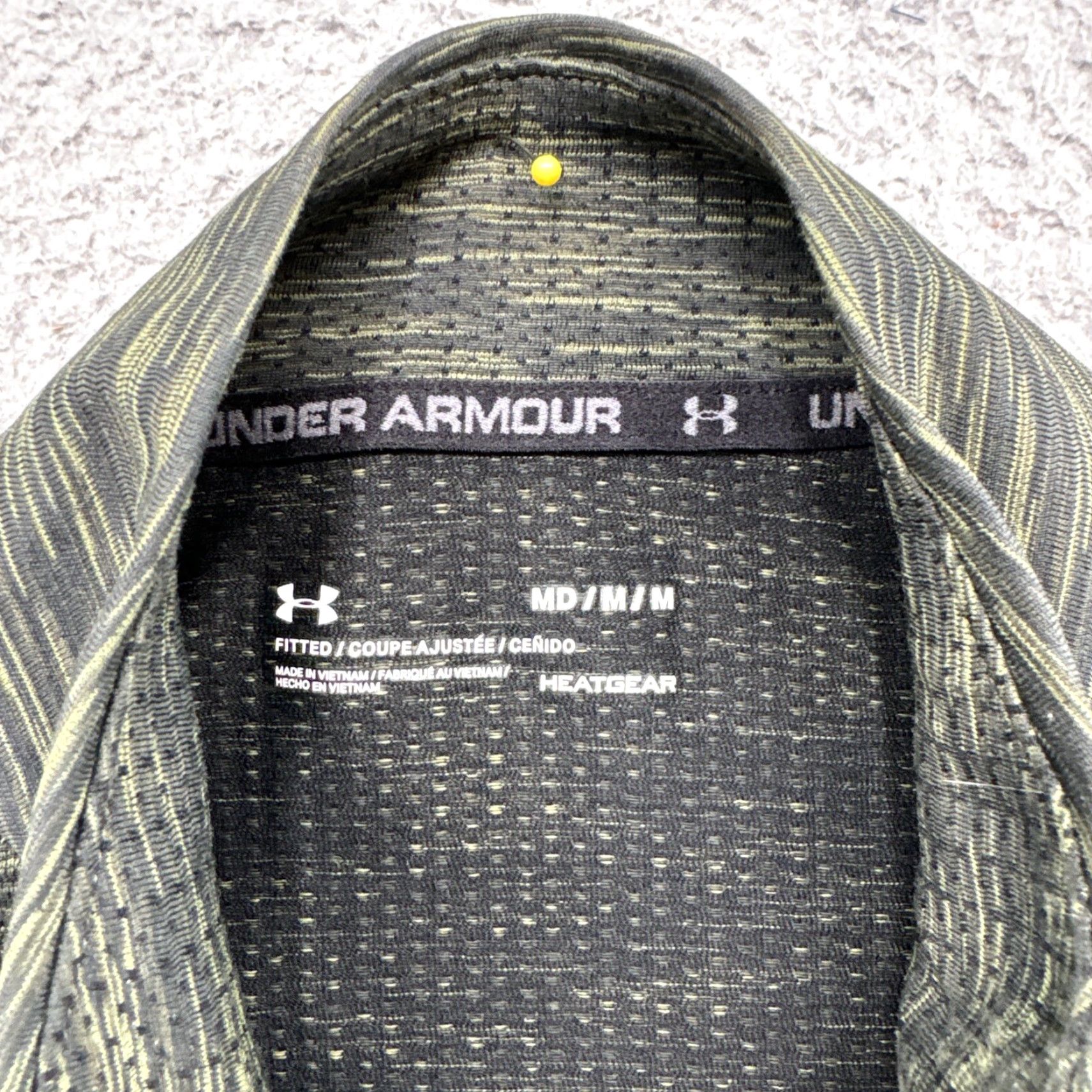 Under Armour Under Armour HeatGear Pullover Men’s Green Long Sleeve 1/4 Zip SZ M Lightweight Casual Activewear Golf Gym Running Jacket Regular Fit Size US M / EU 48-50 / 2 - 3 Thumbnail