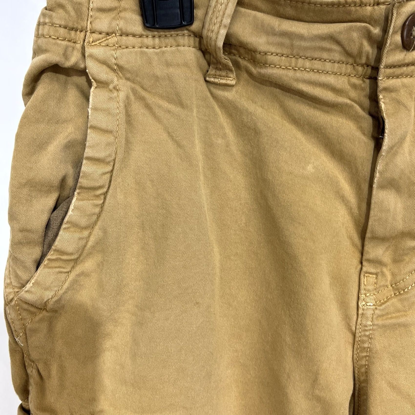 American Eagle Outfitters American Eagle Cargo Shorts Mens 30 Khaki 12in Inseam Zip Pocket Stretch Classic Cargo Size US 30 / EU 46 - 2 Thumbnail
