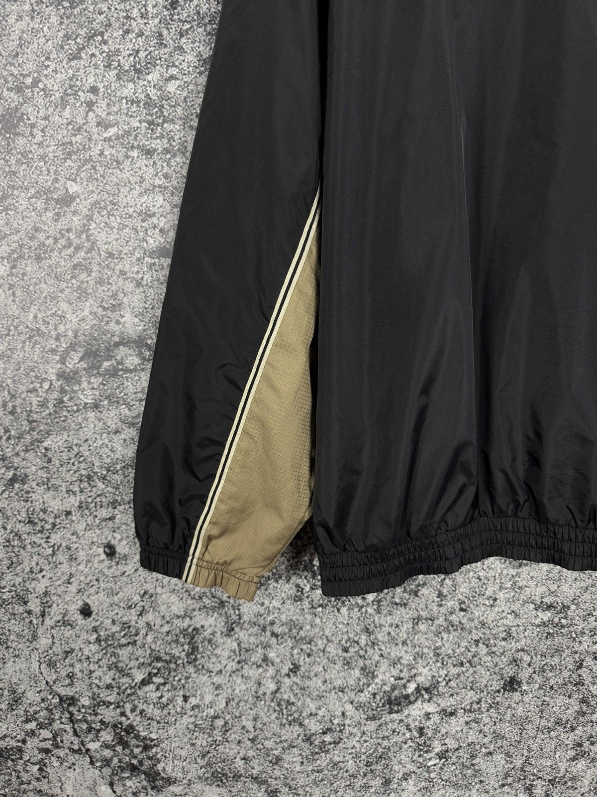 Fila Fila Vintage Nylon Jacket Windbreaker Streetwear Size L Size US L / EU 52-54 / 3 - 12 Thumbnail