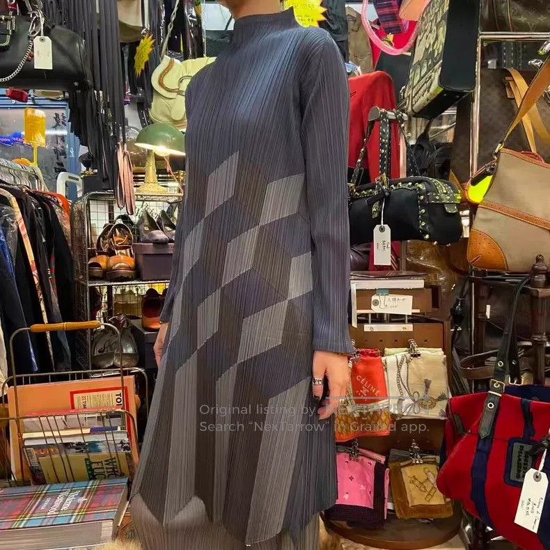 Issey Miyake Issey Miyake 3D geometric vintage stretch dress Size XL / US 12-14 / IT 48-50 - 2 Thumbnail