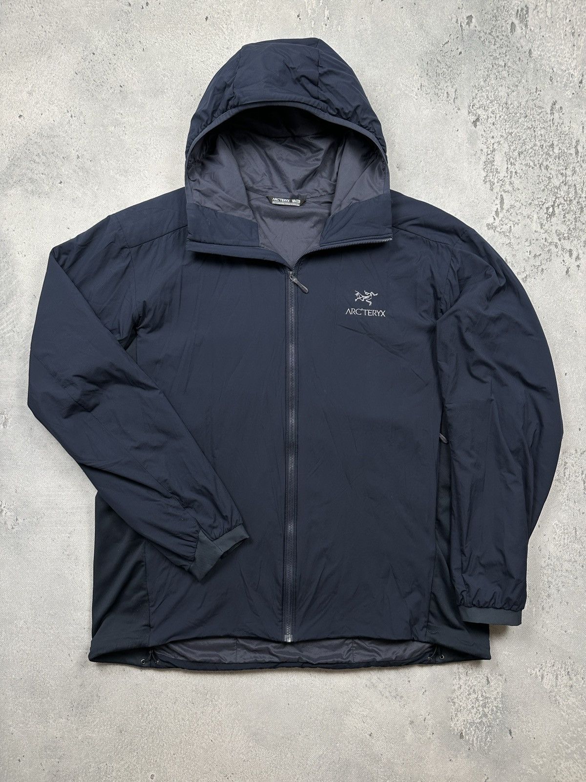 Arc'teryx Arcteryx Atom Lt Hoody in Glitch | Grailed