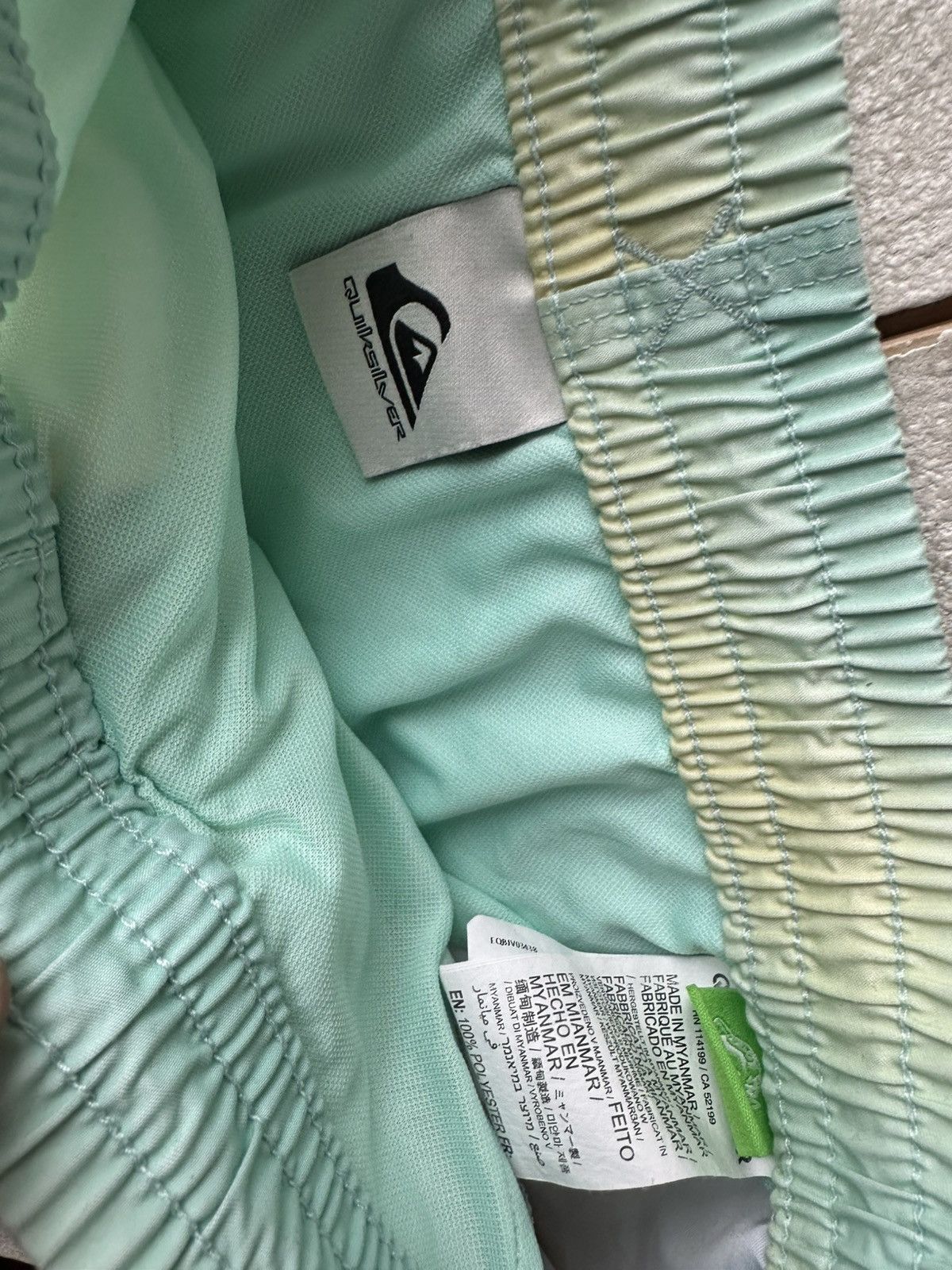 Quiksilver 🚨RARE BILLABONG BIG LOGO SWIM SHORTS Y2K SURF VINTAGE Size US 28 / EU 44 - 4 Thumbnail