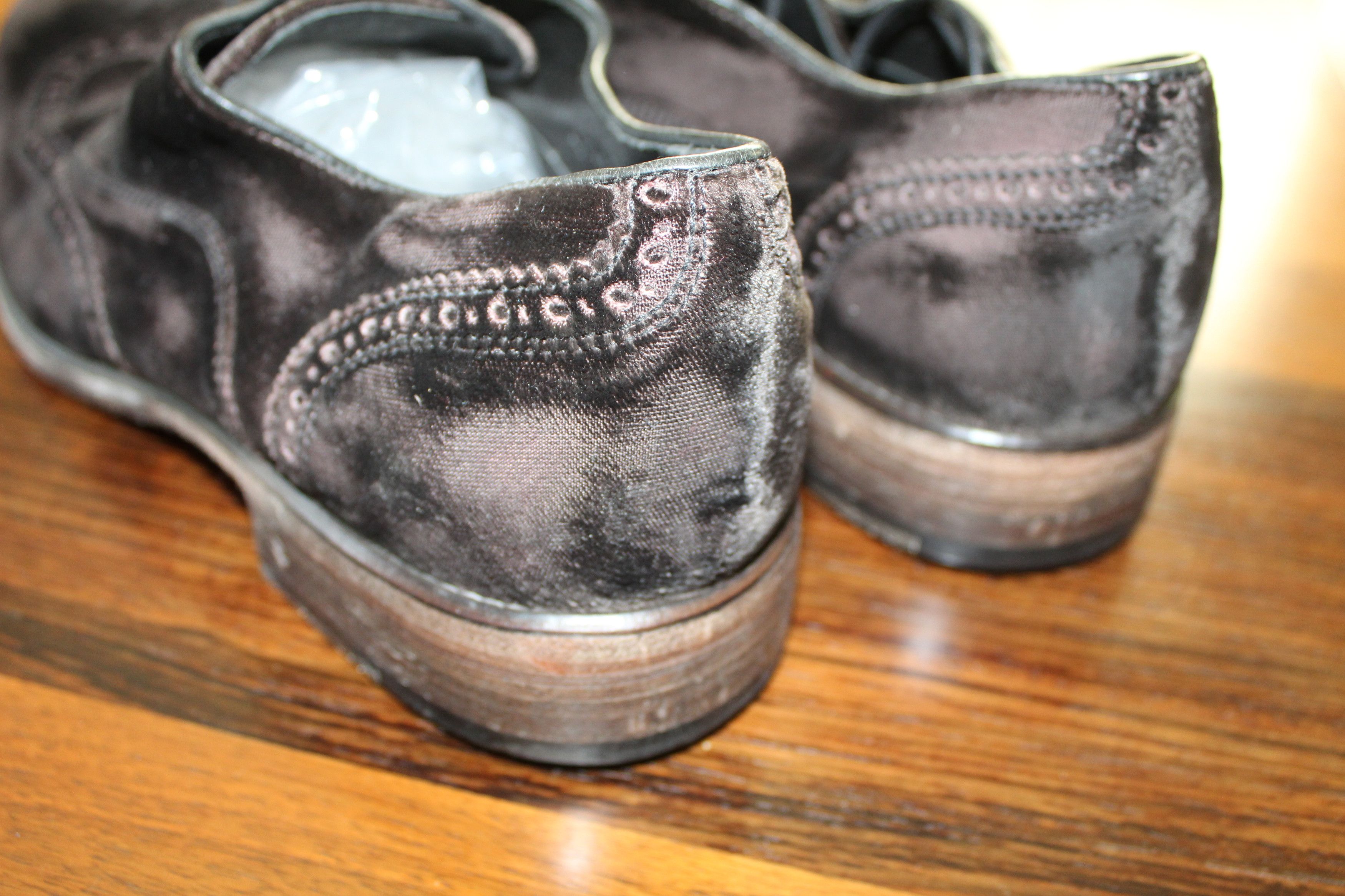 John Varvatos #1972 Crushed Velvet Wingtip – Wine Color Size US 11 / EU 44 - 7 Thumbnail
