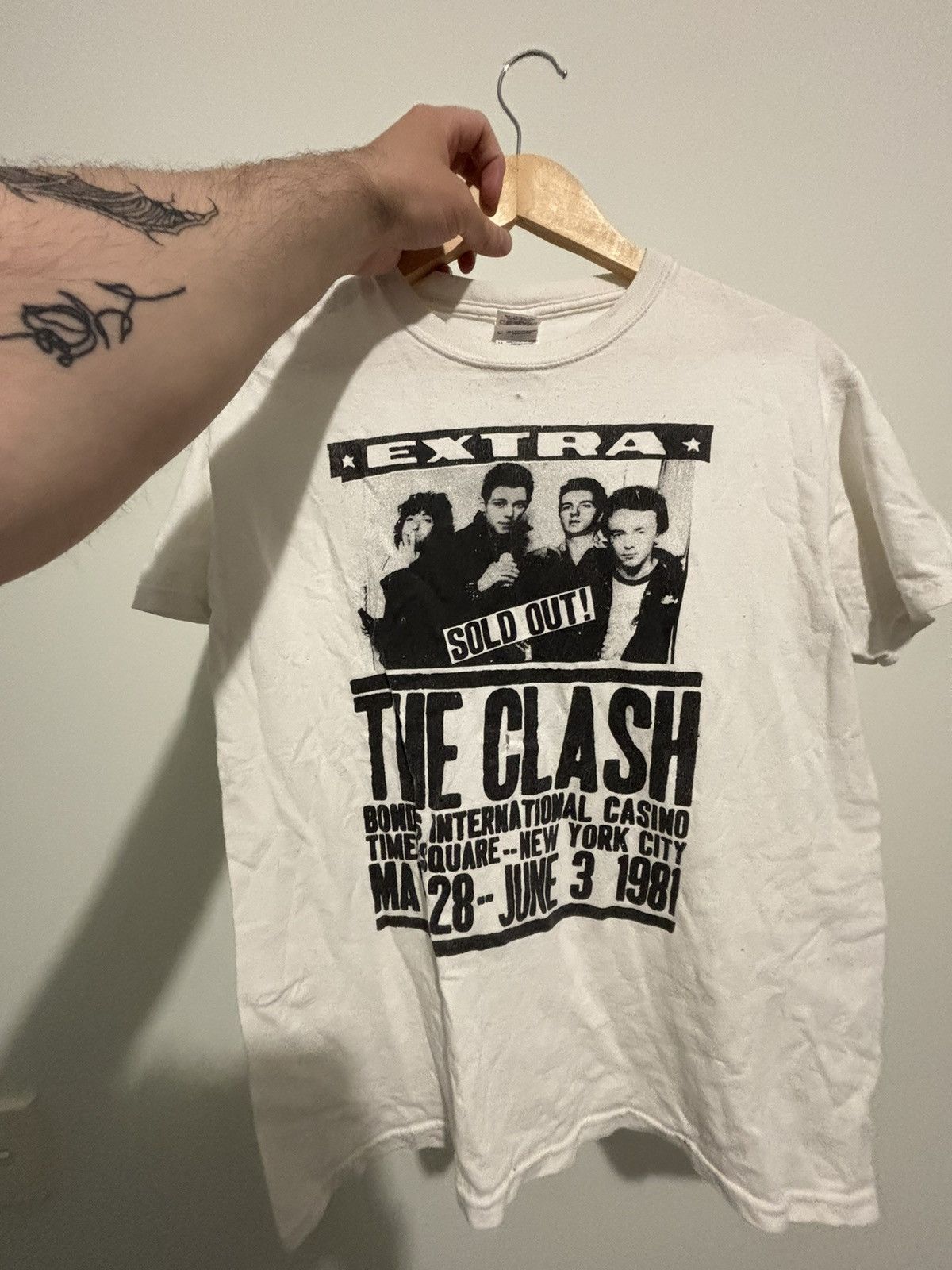 Vintage The Clash T-shirt Size US M / EU 48-50 / 2 - 5 Thumbnail