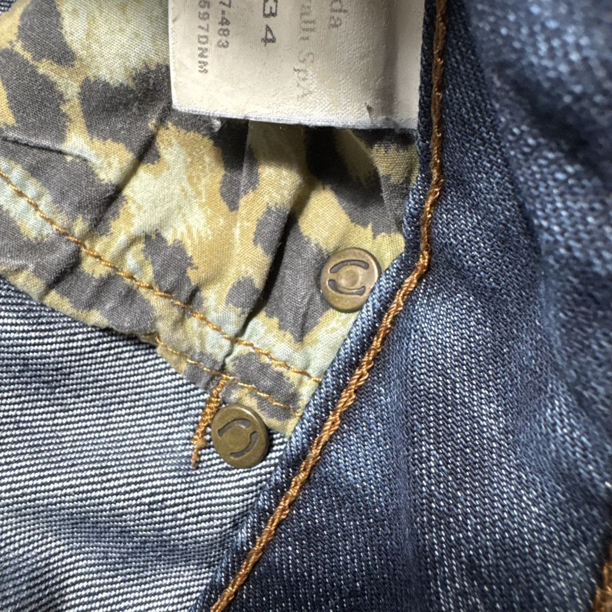Just Cavalli just cavalli boot cut jeans with big metal logo luxury Size 27" / US 4 / IT 40 - 13 Thumbnail