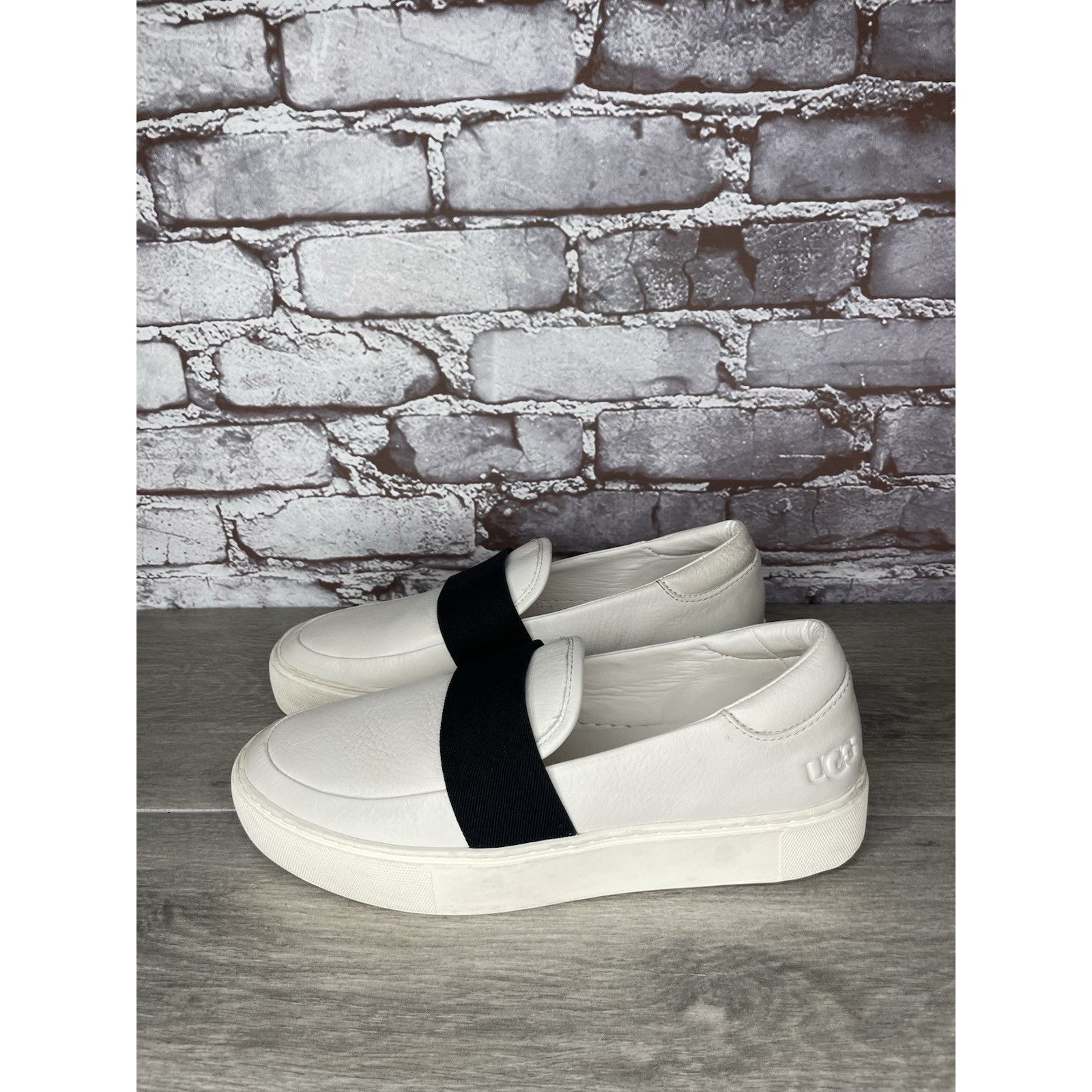 Ugg UGG Chayze White Leather Slip On Sneakers Casual Platform Sh Size US 9 / IT 39 - 21 Thumbnail