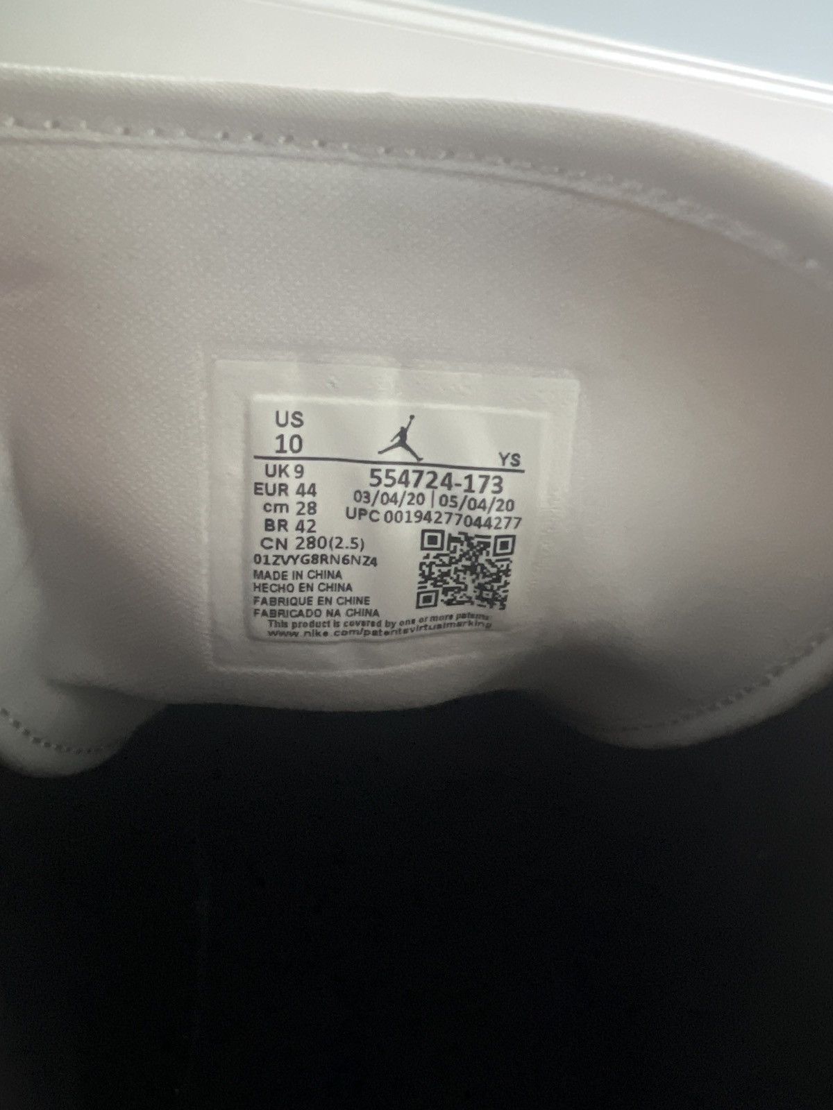 Jordan Brand Air Jordan 1 Chicago “2020” Size US 10 / EU 43 - 6 Thumbnail