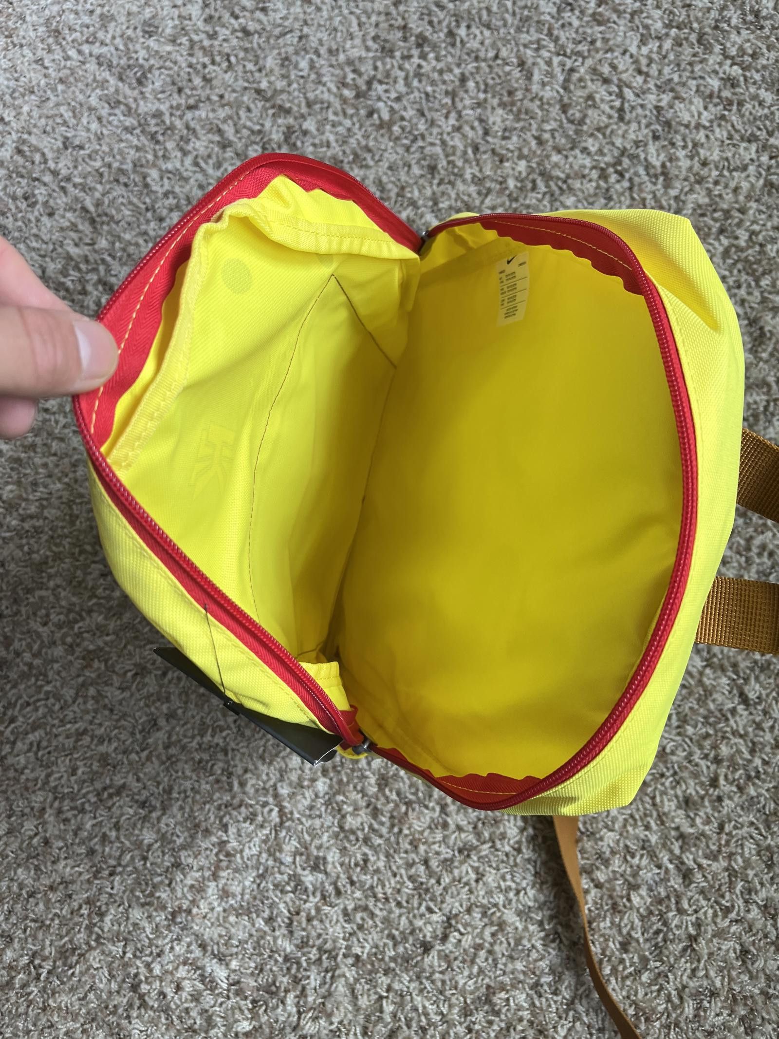 Nike Nike Kids Kyrie x Spongebob Backpack Size ONE SIZE - 3 Thumbnail
