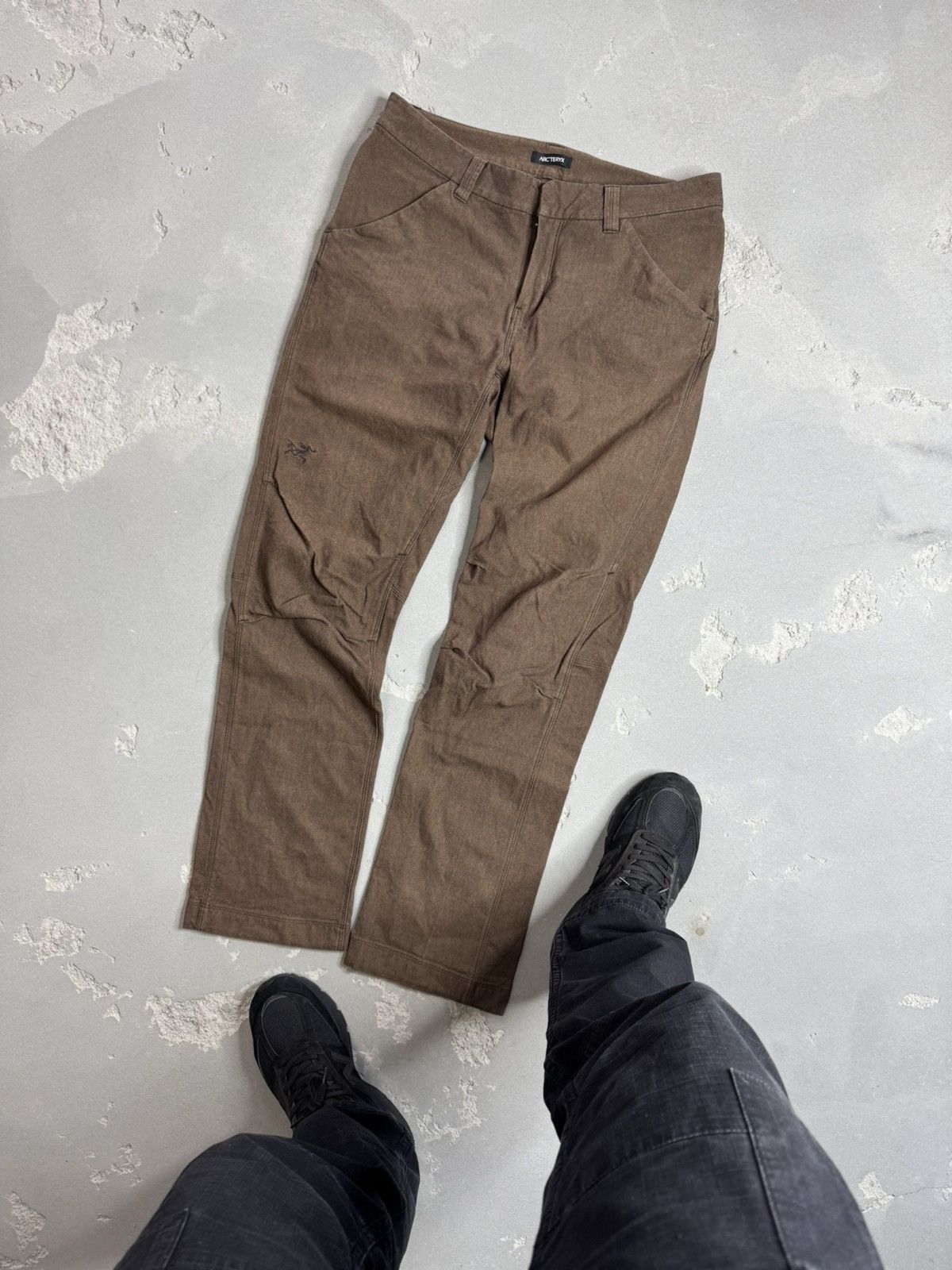 Arc’teryx workwear carpenter logo cotton pants