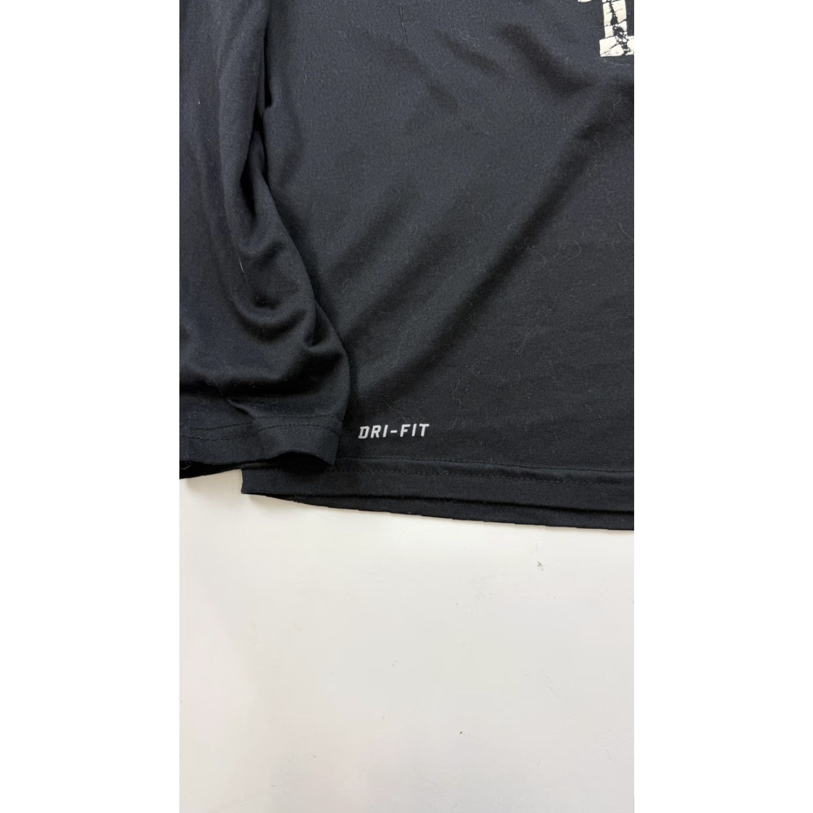Nike VINTAGE Nike Shirt Mens Large Black Long Sleeve Dri-Fit Dam Tough Graphic Workwear Size US L / EU 52-54 / 3 - 2 Thumbnail