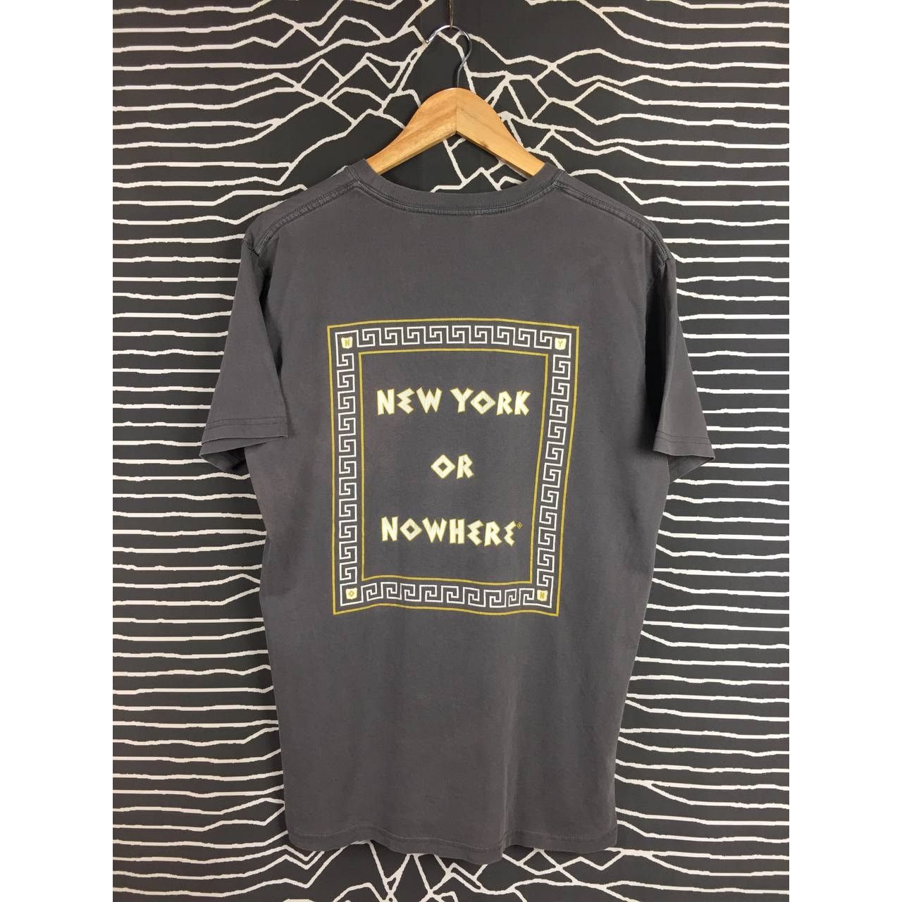 Vintage NYON New York Or Nowhere Spell Out Logo Tee Size US M / EU 48-50 / 2 - 1 Thumbnail