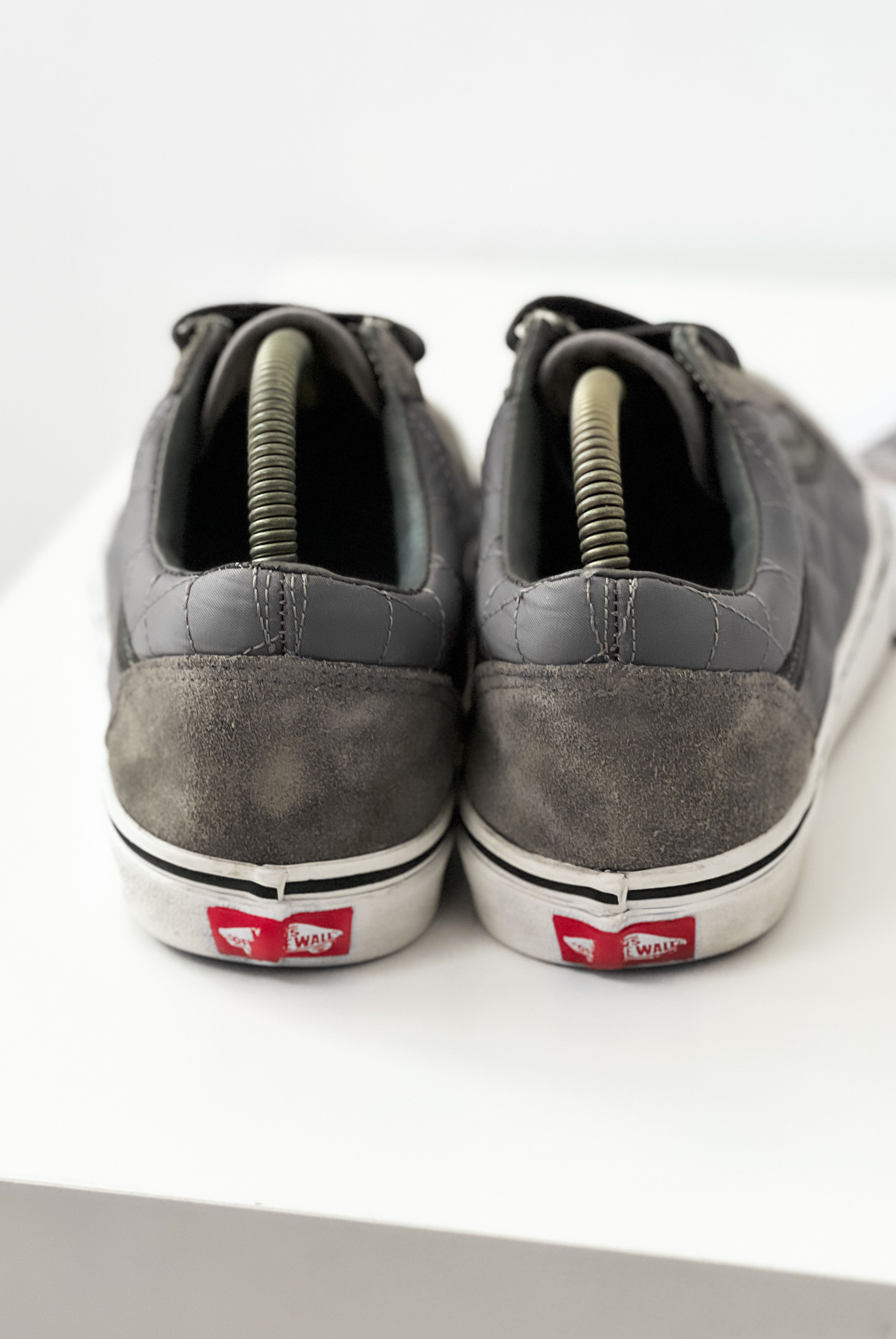Vans VANS OLD SKOOL Size US 9 / EU 42 - 8 Thumbnail