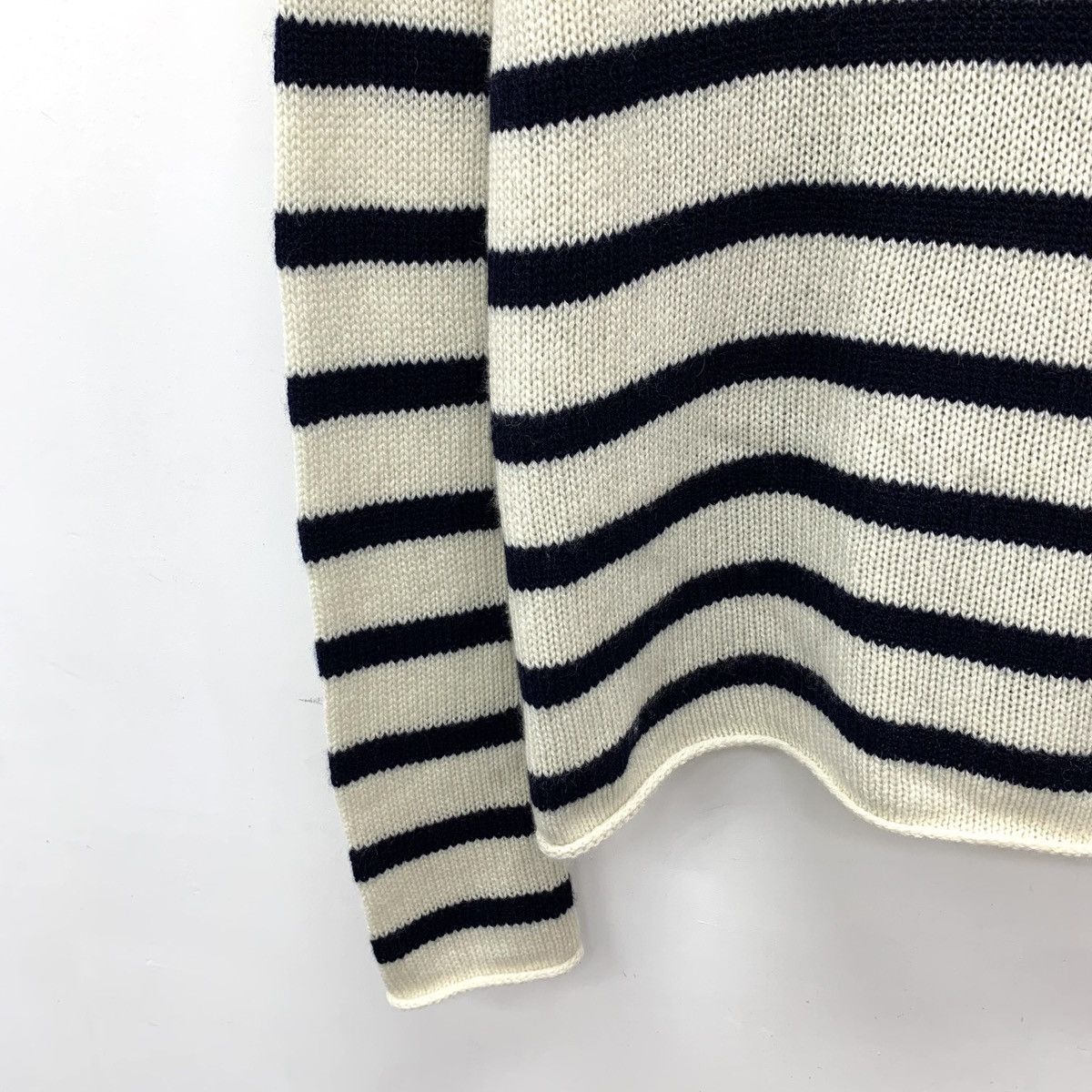 Dior Dior Striped Letter Cashmere Long Sleeve Knitwear K26WX Size M / US 6-8 / IT 42-44 - 4 Thumbnail