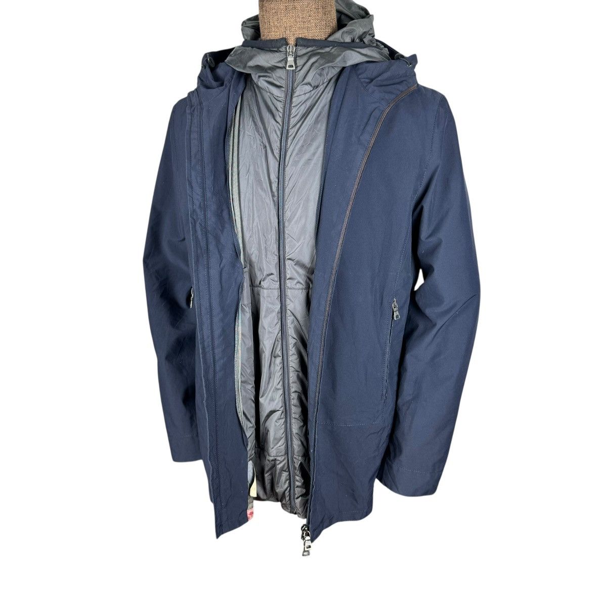 Prada ☀️PRADA GORETEX HOODIE LIGHT ZIPPER JACKET Size US M / EU 48-50 / 2 - 2 Thumbnail