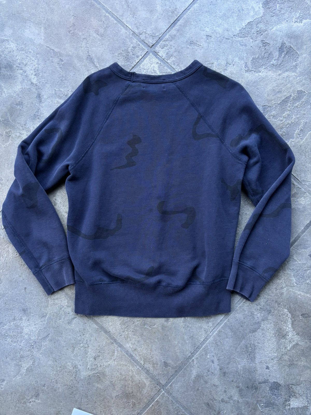 Acne Studios Acne Studios Navy College Camo Printed Sweatshirt Size US XS / EU 42 / 0 - 6 Thumbnail