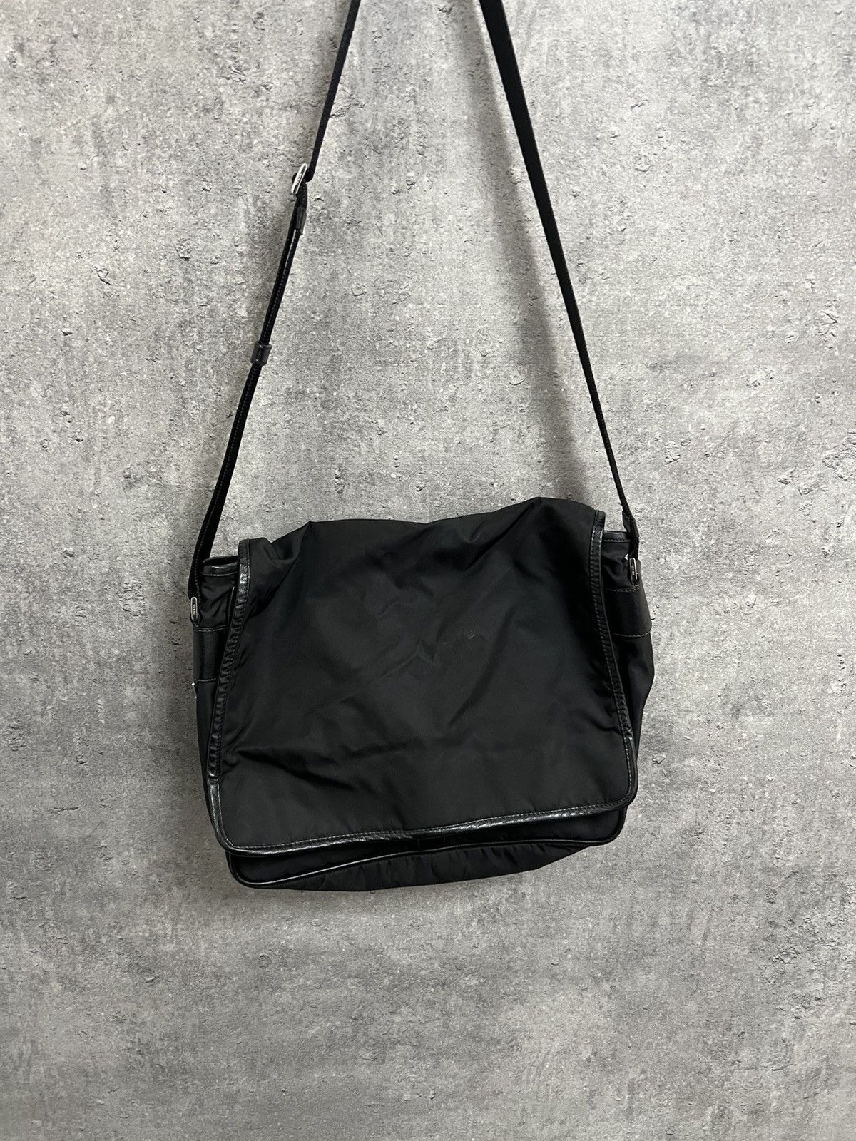 Prada Prada Nylon Messenger Bag Size ONE SIZE - 3 Thumbnail