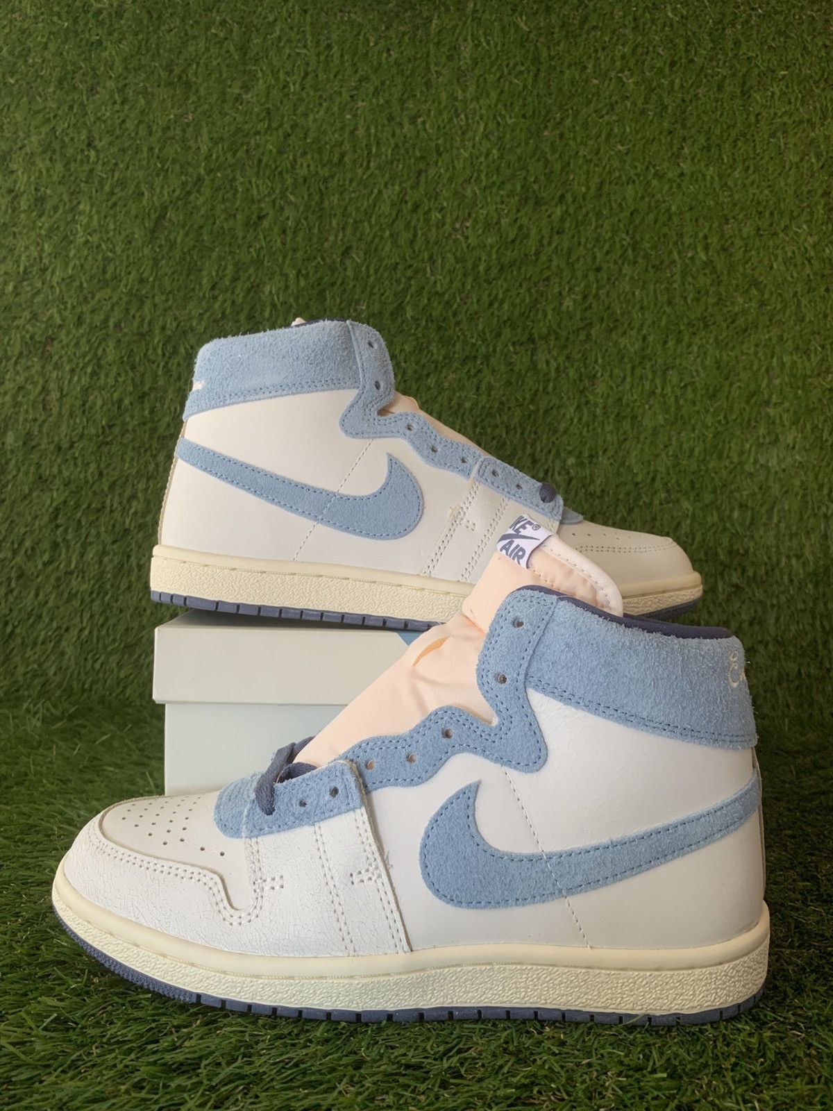 Nike Nike Jordan Air Ship PE SP Diffused Blue Size US 6.5 / EU 39-40 - 3 Thumbnail