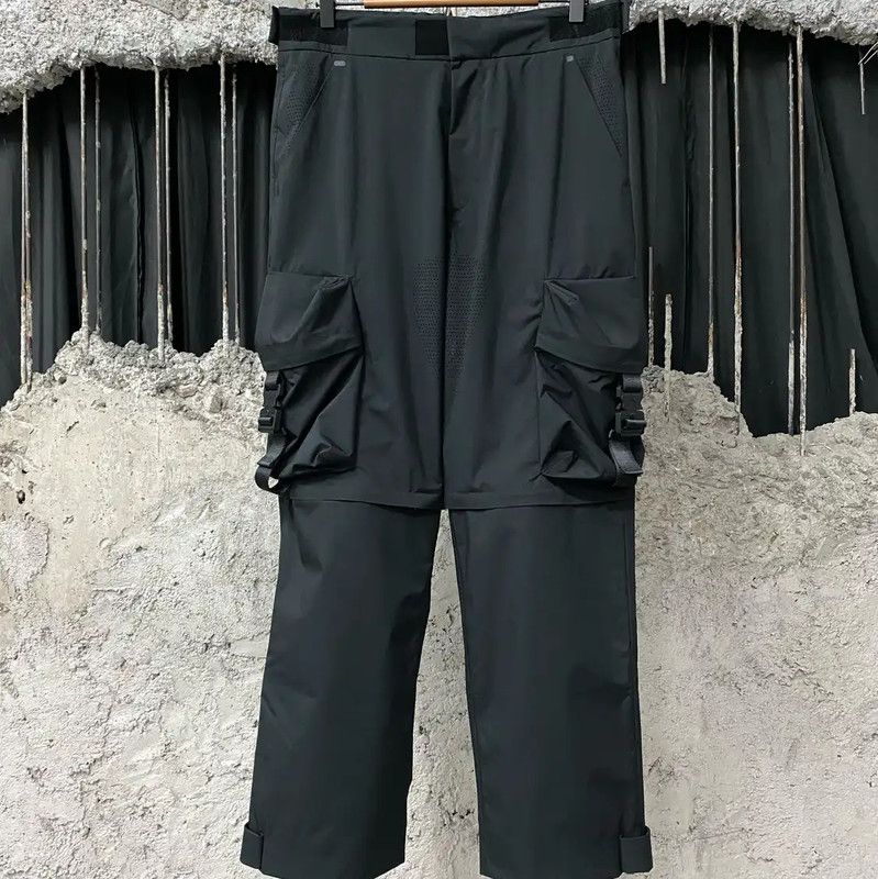 Prada Prada Black Lightweight Casual Pants Size US 26 / EU 42 - 1 Thumbnail