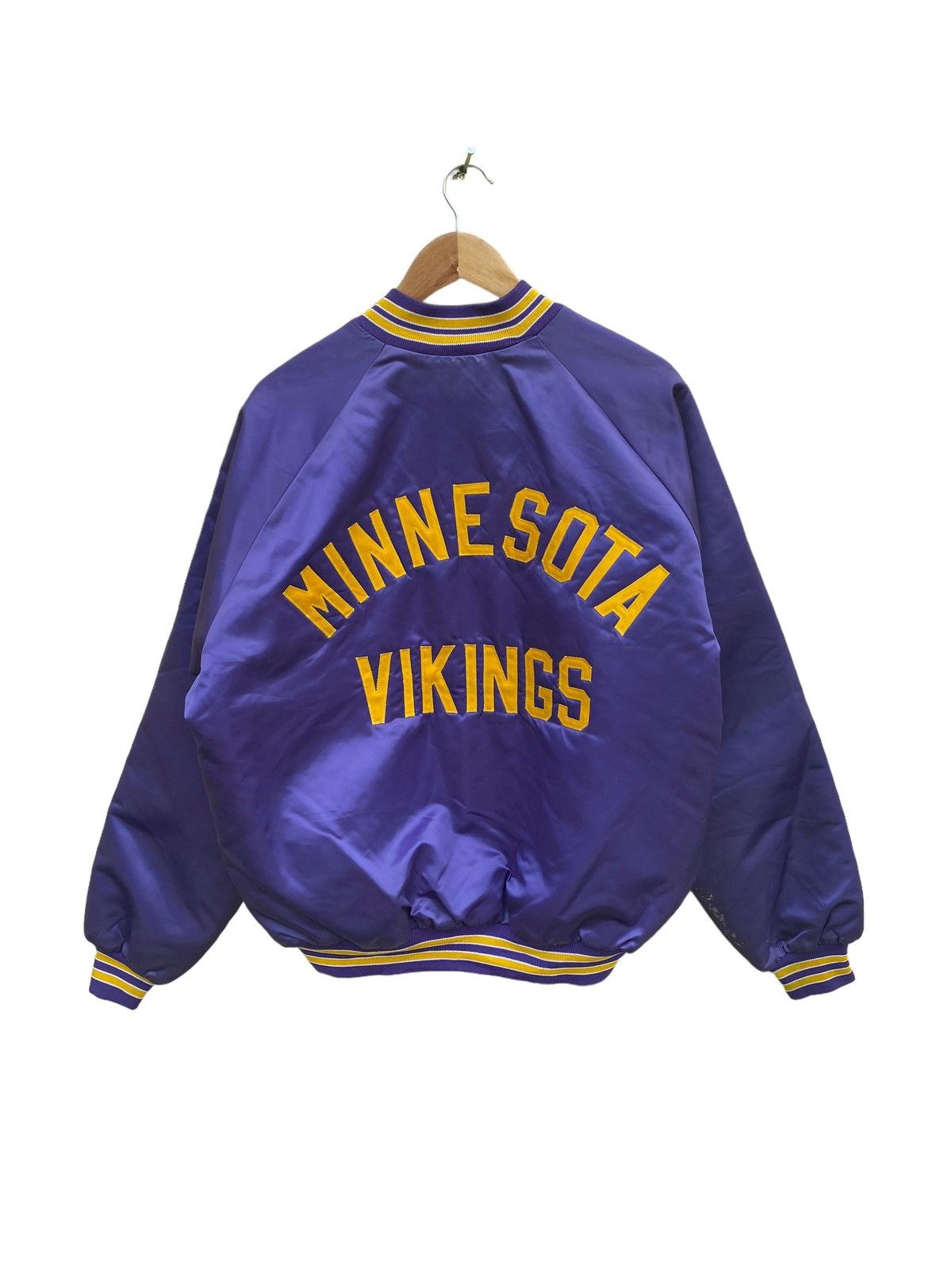 NFL Vintage minnesota viking nfl chalk line satin bomber jacket Size US XL / EU 56 / 4 - 2 Thumbnail